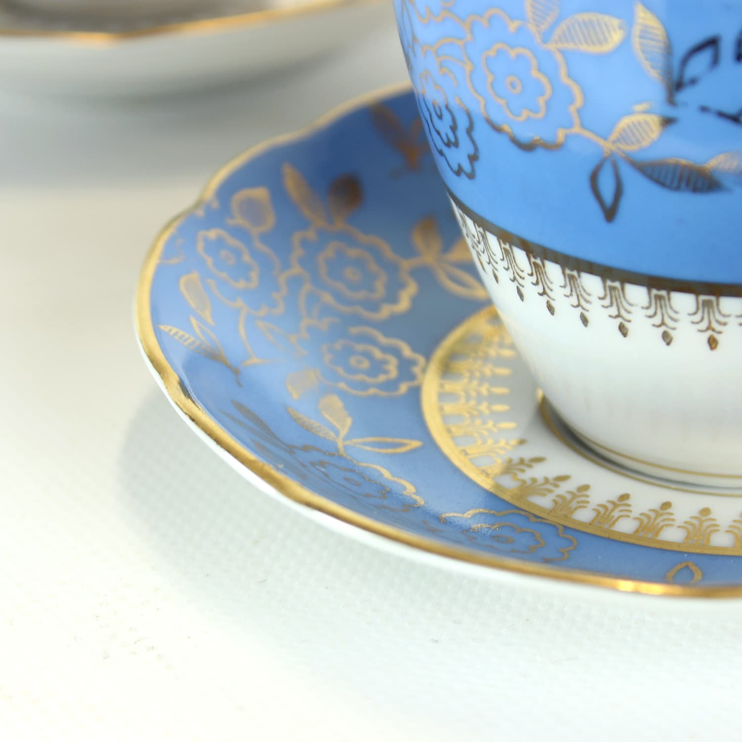 Zestaw sześciu filiżanek i spodków, porcelana niebieska, złocona, Stará Role, Czechosłowacja, lata 50. - 394387