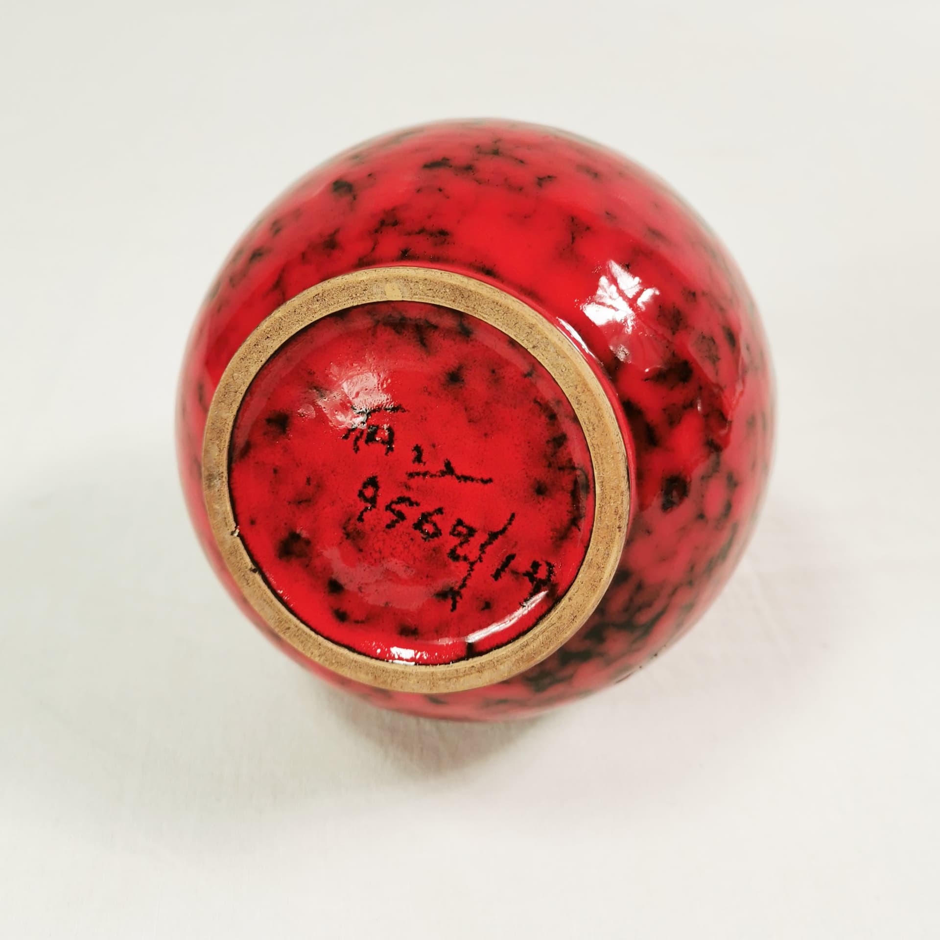 Vase Modernist, red black, ceramic, Italy, 1960s - 394555