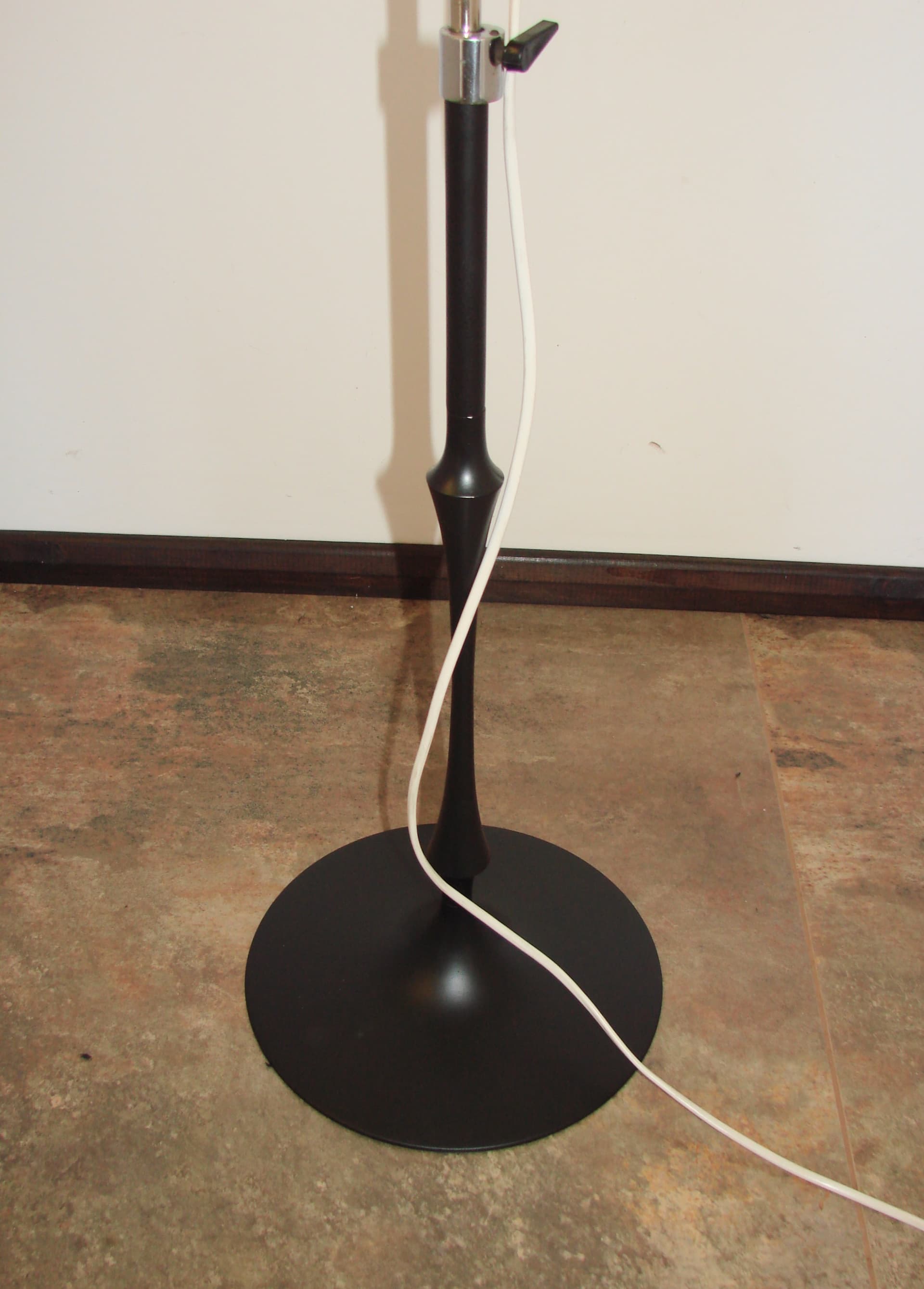 Lampa podłogowa T25, metal czarny, aluminium srebrny, Vitra, lata 70. - 394558