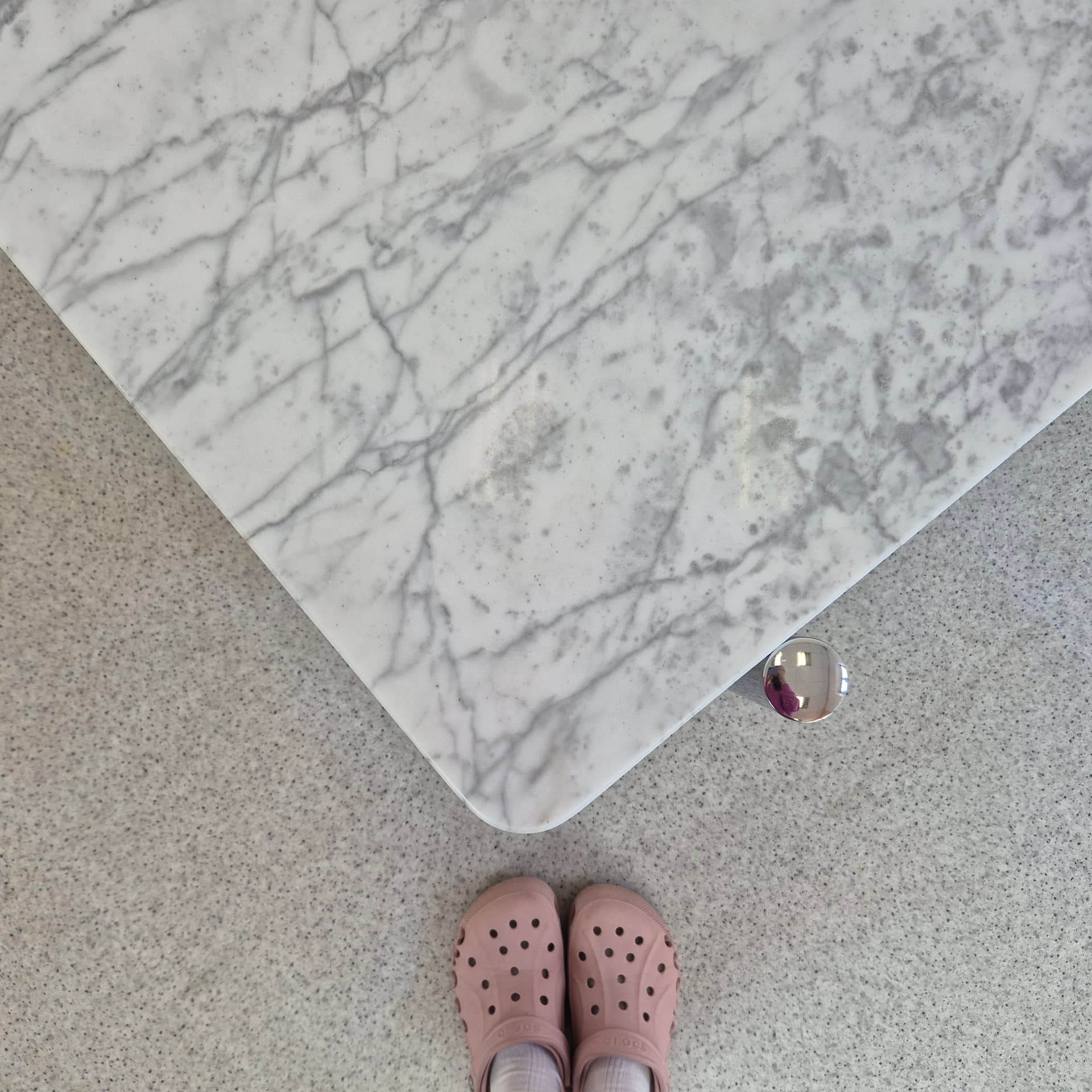 Ława Bianco Carrara, marmur biały, stal chromowana srebrna, Włochy, lata 70. - 394622