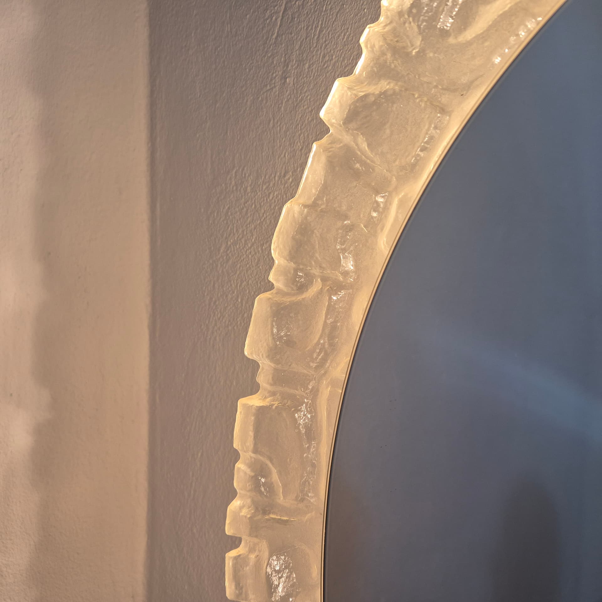 Wall mirror, Space Age, transparent beige acrylic, glass, by E. Hillebrand, Hillebrand, Germany, 1960s. - 394639