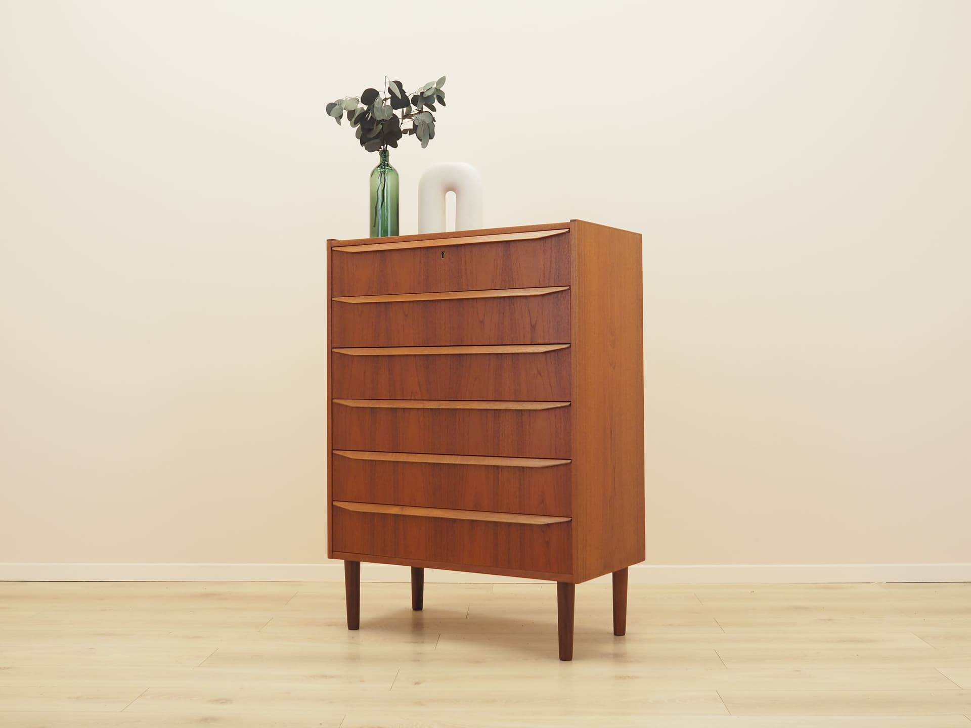 Komoda tallboy, teak brązowy, Dania, lata 60. - 394693