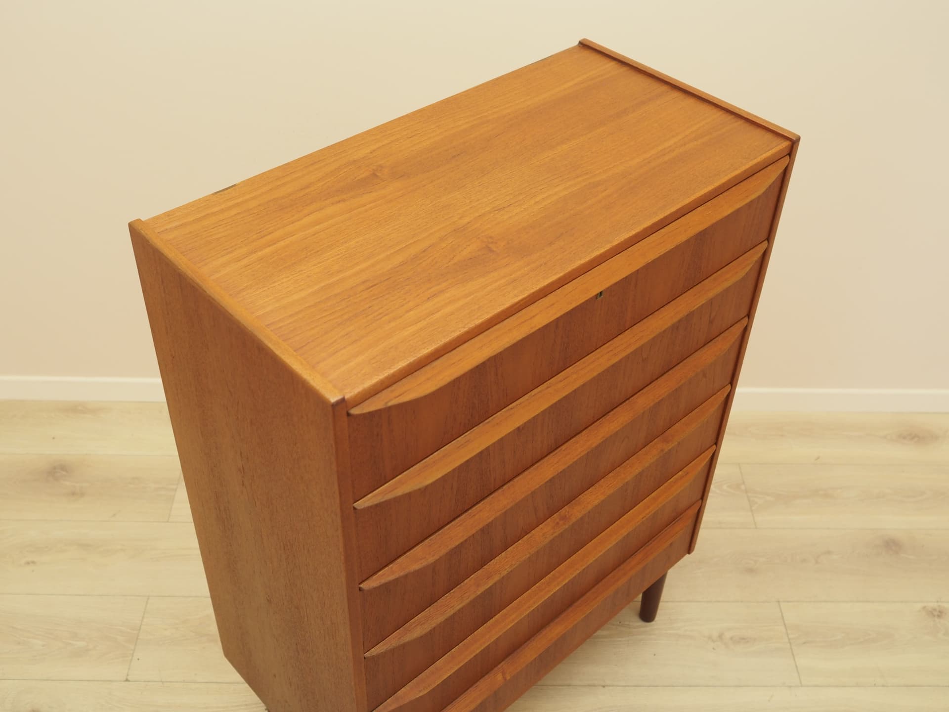 Komoda tallboy, teak brązowy, Dania, lata 60. - 394696