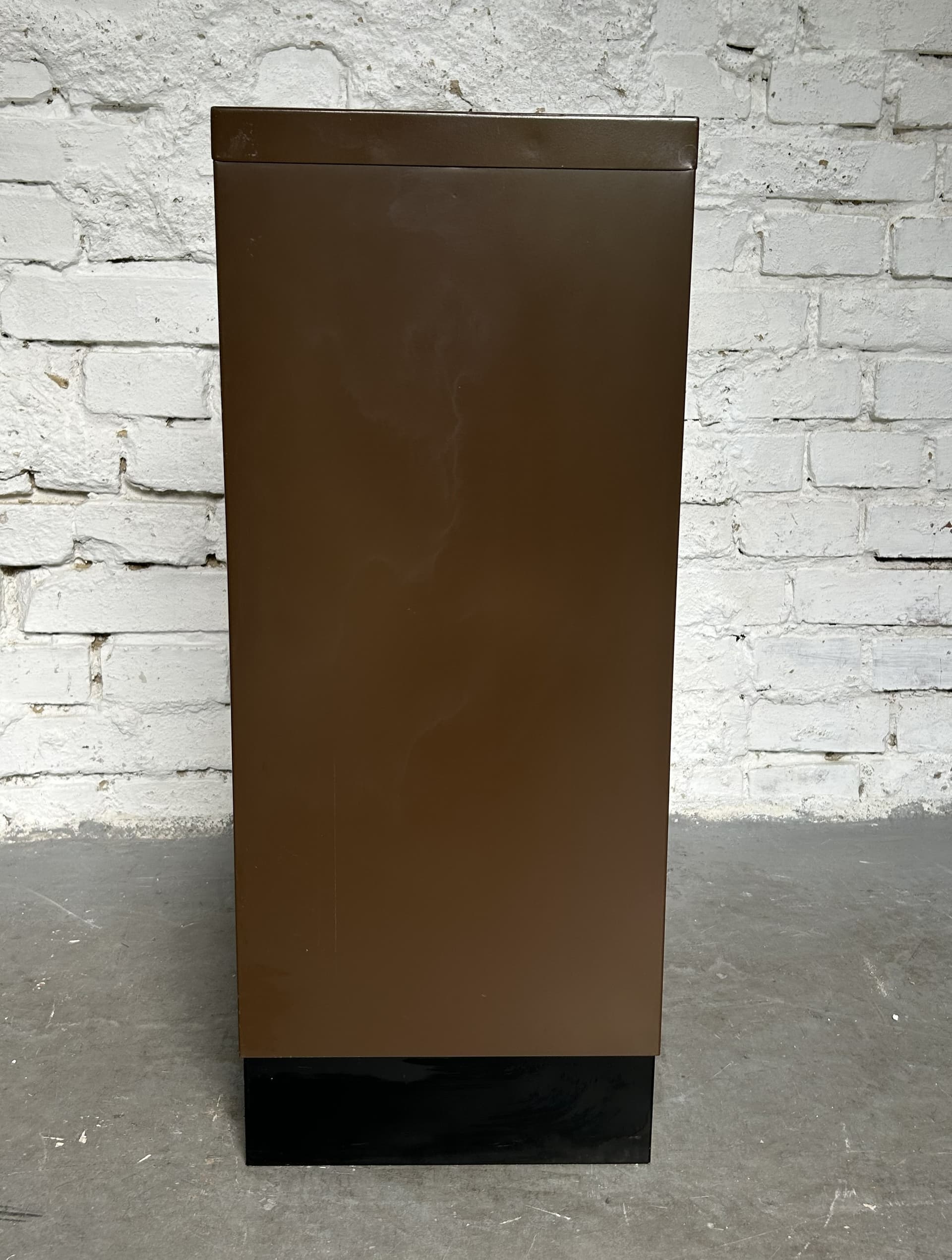 Szafka warsztatowa, coffee & cream, metal, lata 70. - 395310