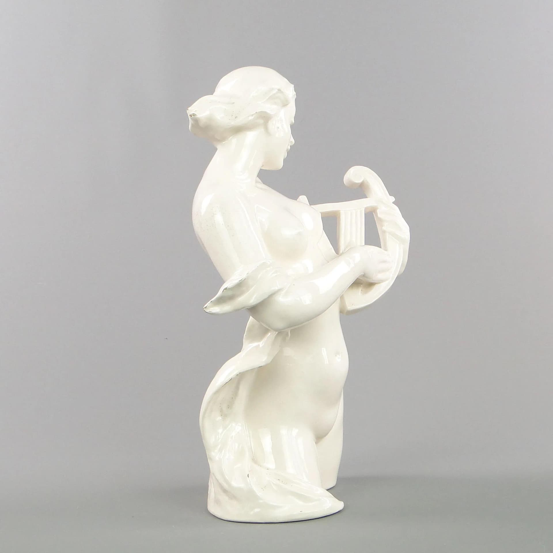Figura Terpsychora, art déco, porcelana ivory white, Czechosłowacja, lata 30. - 29192