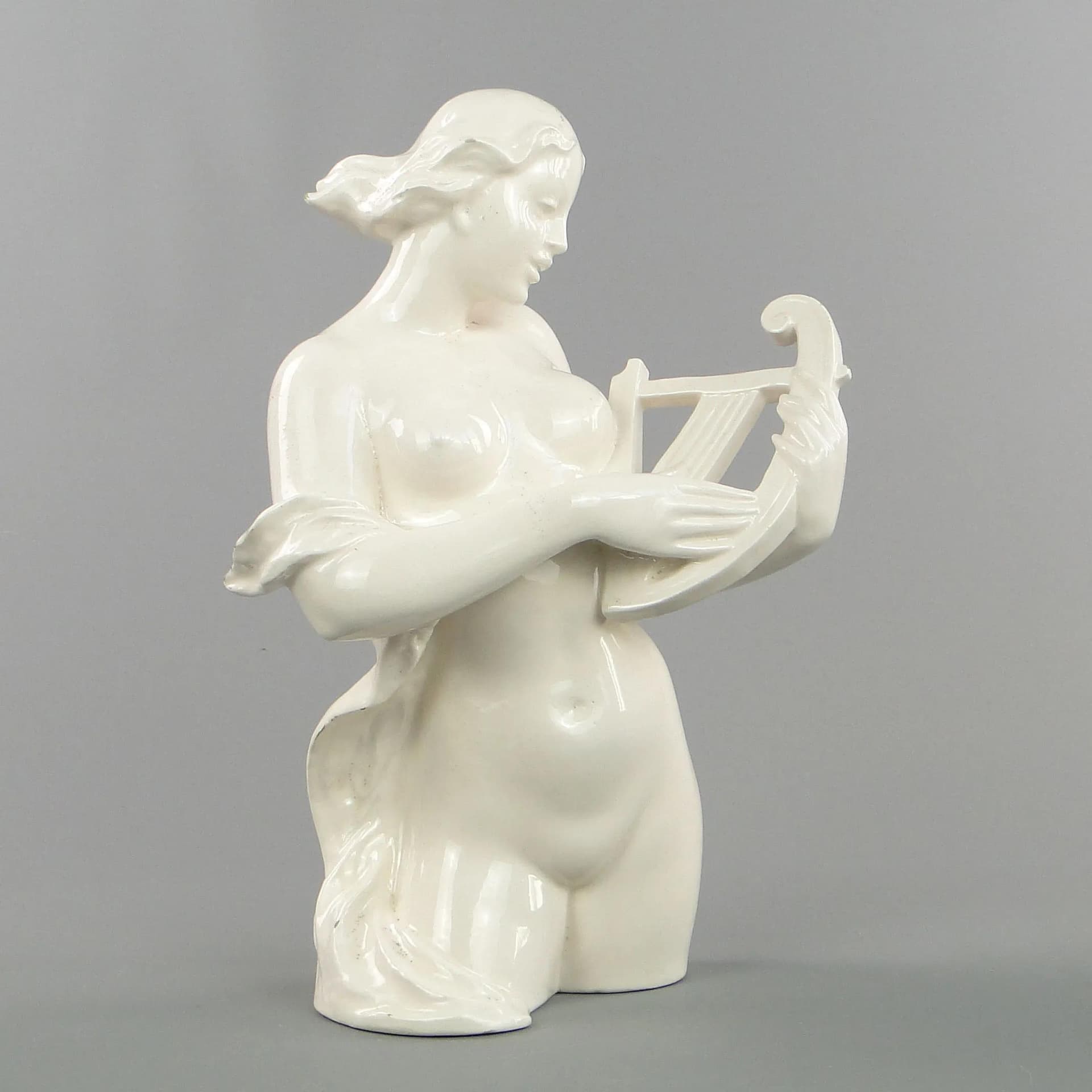 Figura Terpsychora, art déco, porcelana ivory white, Czechosłowacja, lata 30. - 29196