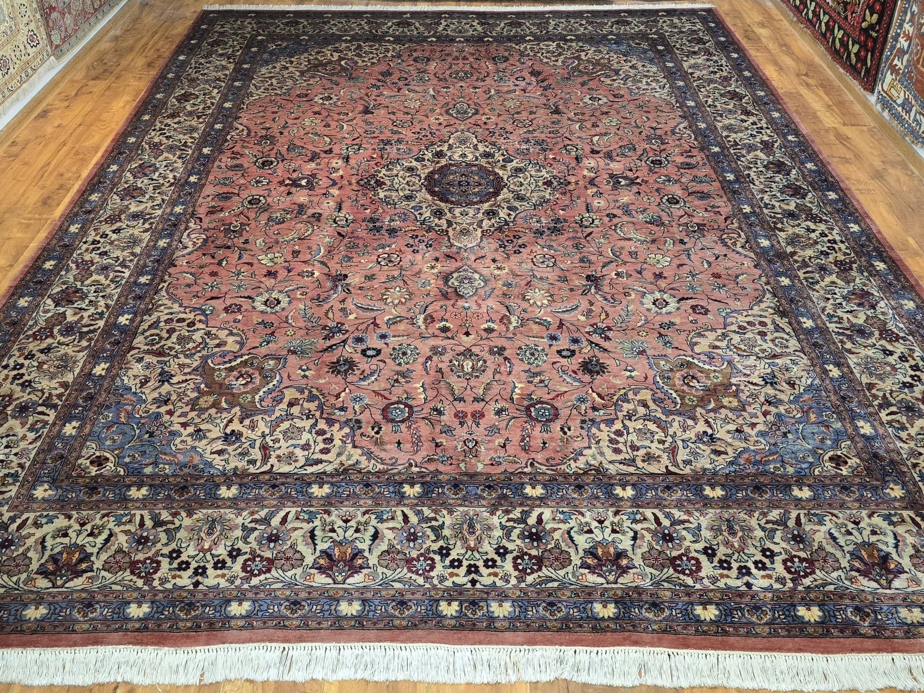 Rug Lahore, 280x385 cm, pink, wool, Pakistan, early 20th century - 395537