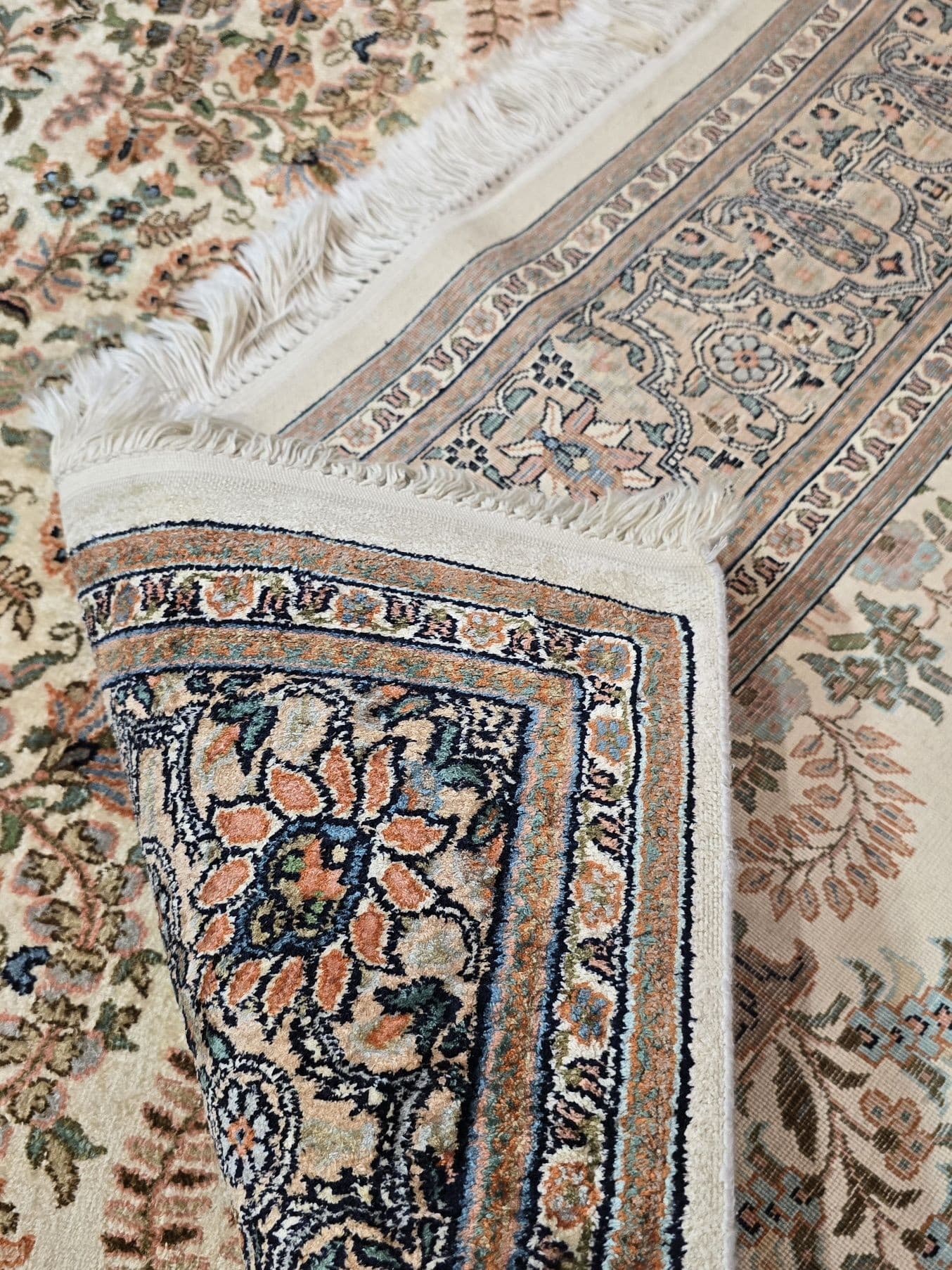 Rug Silk Kashmir 150x215 cm, cream silk, 1970s - 395570