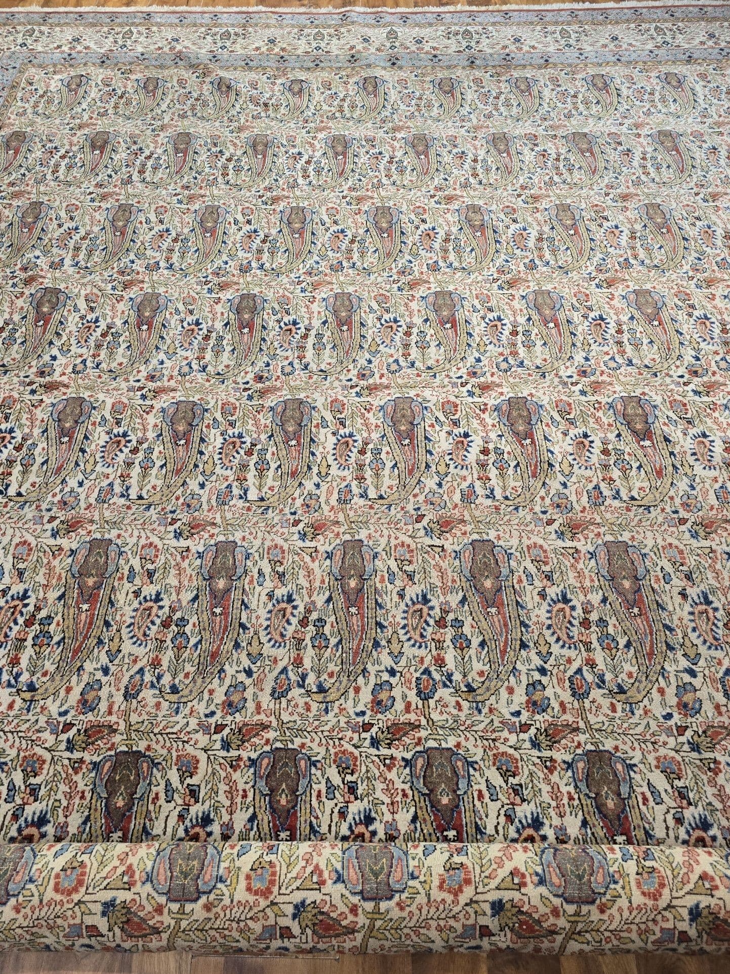 Dywan perski Qom 315x390 cm, biały czerwony niebieski zielony złoty, wełna, Iran, lata 60. - 395669
