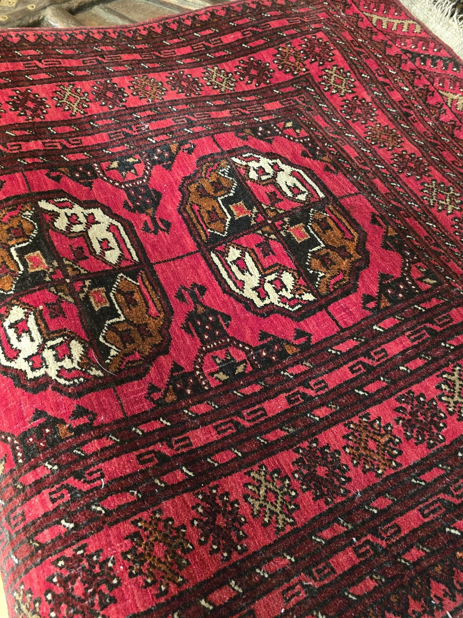 Medallion rug, red, wool, Afghanistan, 1970s, 80x125 cm - 395674