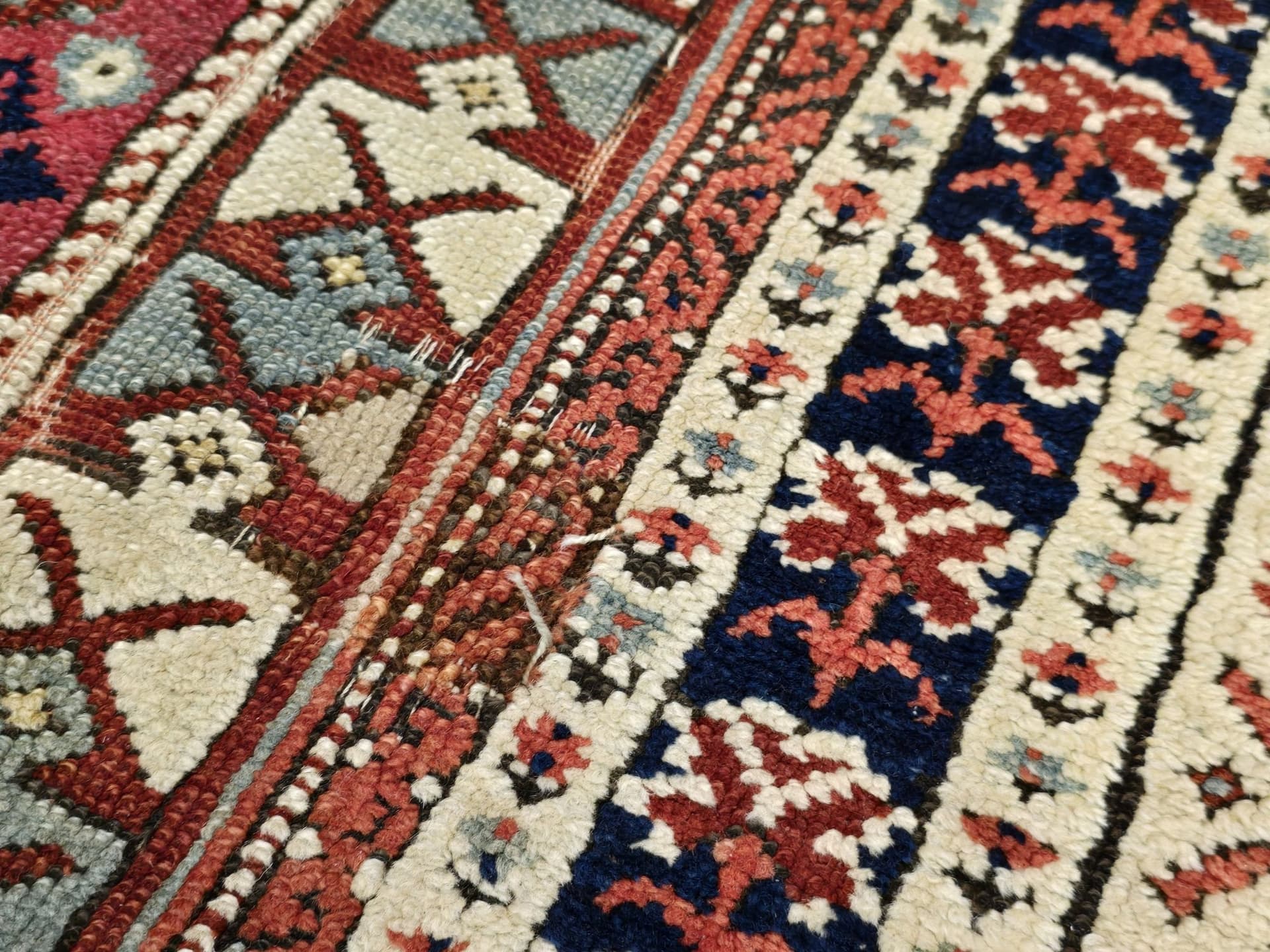 Rug Shirvan 90x120 cm, blue red white, wool, Azerbaijan, 19th c. - 395705