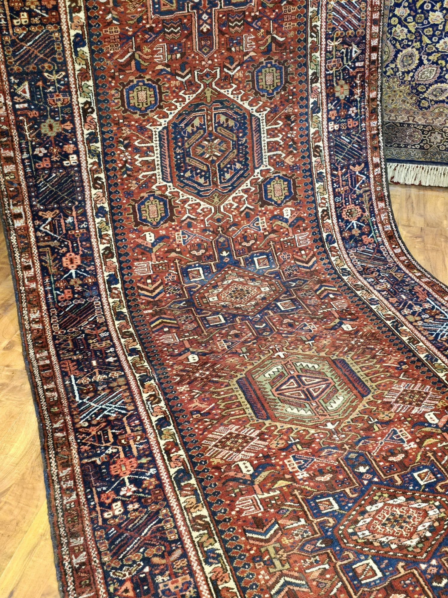 Carpet Heriz Karayah 440x150 cm, red blue yellow green brown white, wool, Iran, early 20th c. - 395721