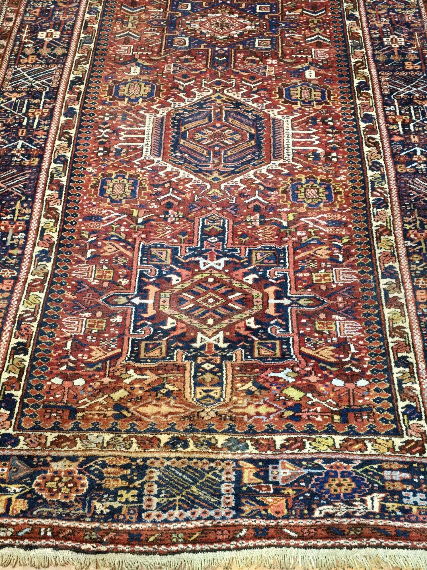 Carpet Heriz Karayah 440x150 cm, red blue yellow green brown white, wool, Iran, early 20th c. - 395725