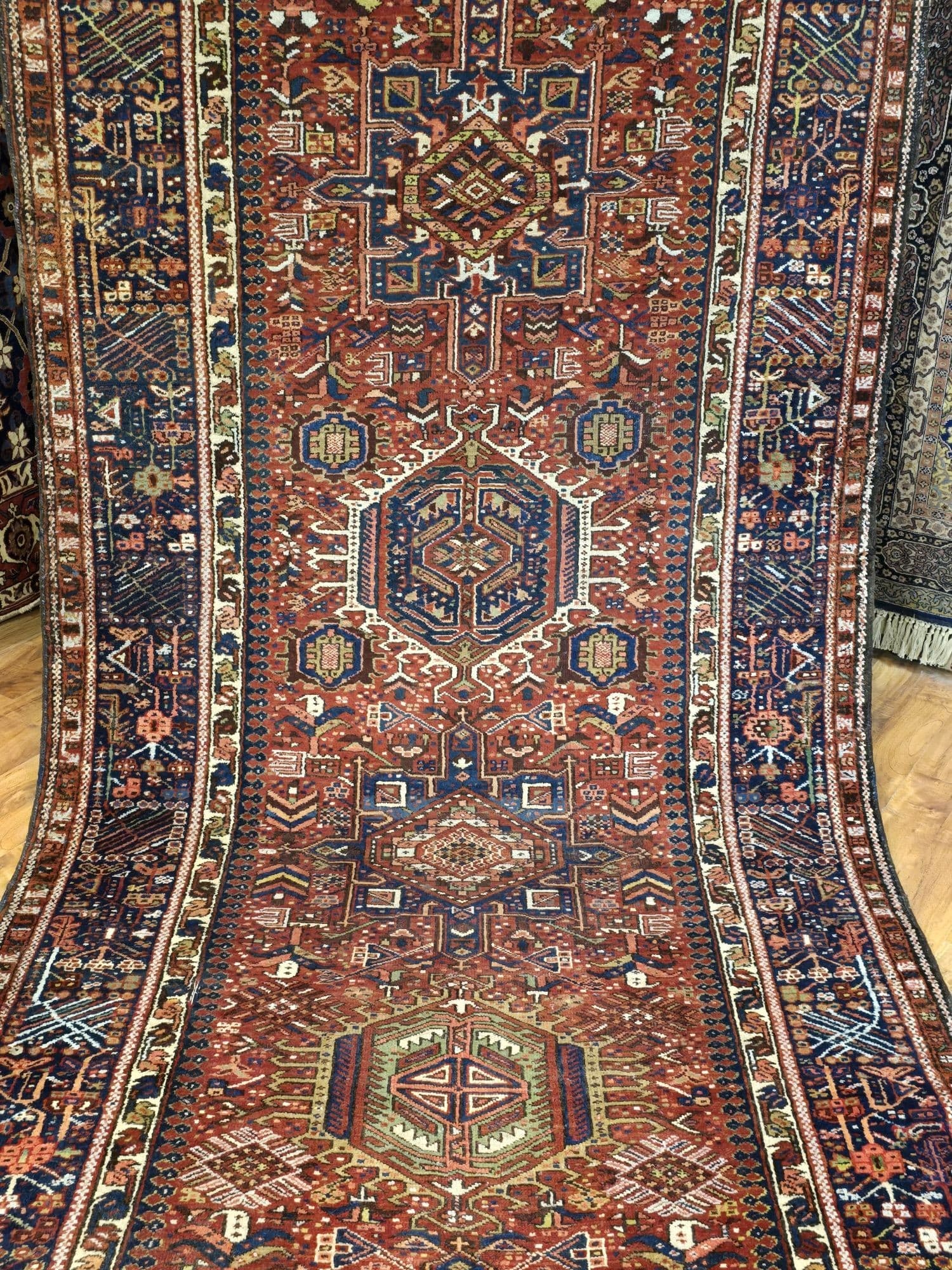 Carpet Heriz Karayah 440x150 cm, red blue yellow green brown white, wool, Iran, early 20th c. - 395720