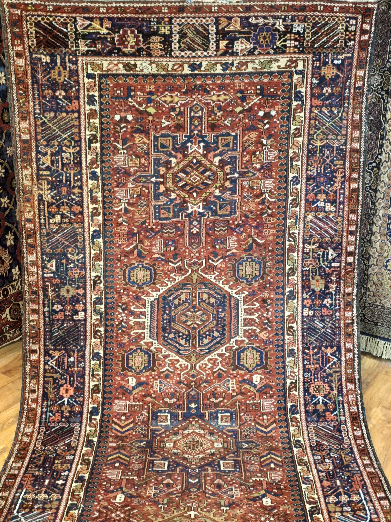 Carpet Heriz Karayah 440x150 cm, red blue yellow green brown white, wool, Iran, early 20th c. - 395719