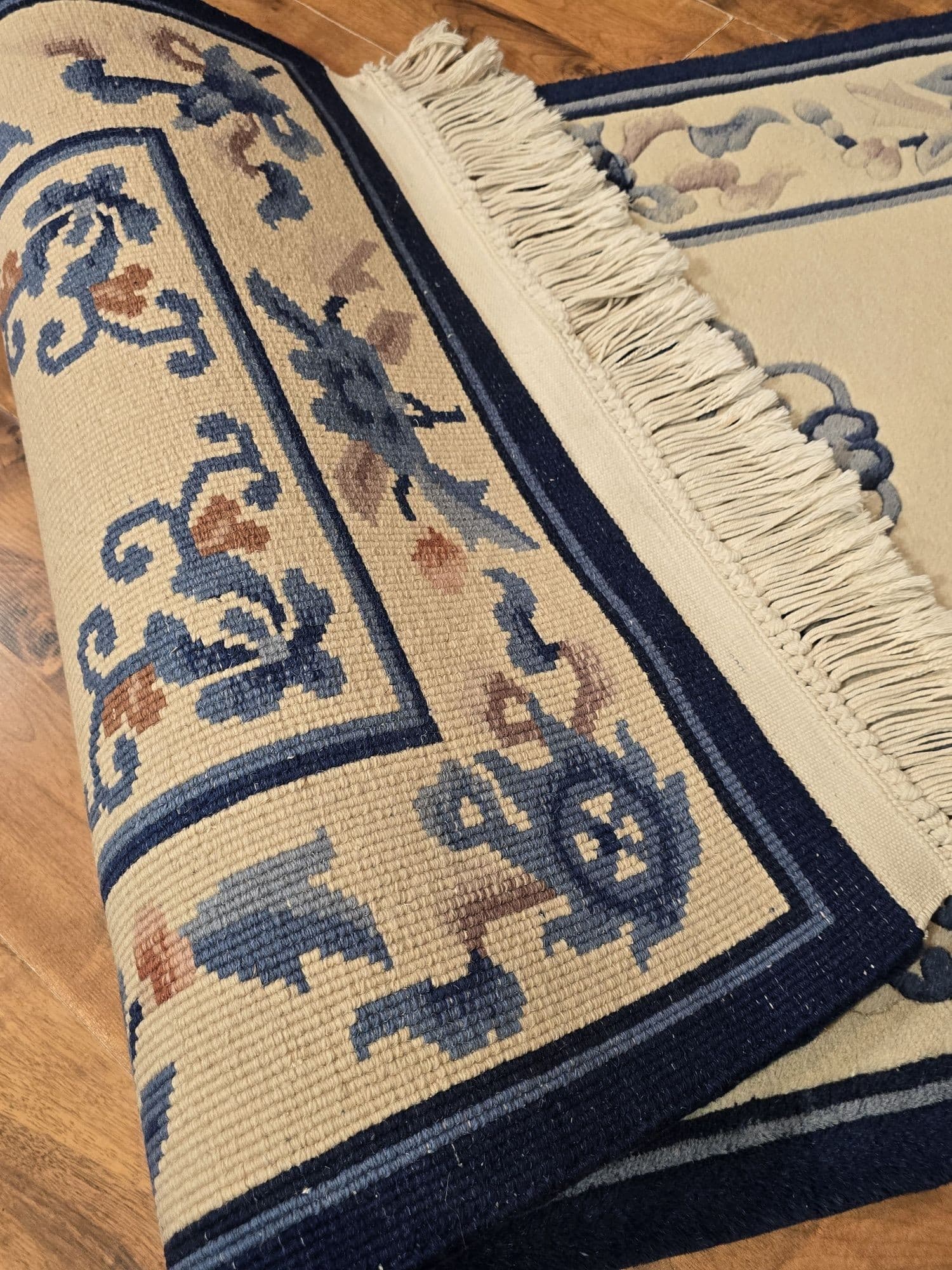 Chinese rug, 70x140 cm, beige, wool, China, early 20th century - 395730