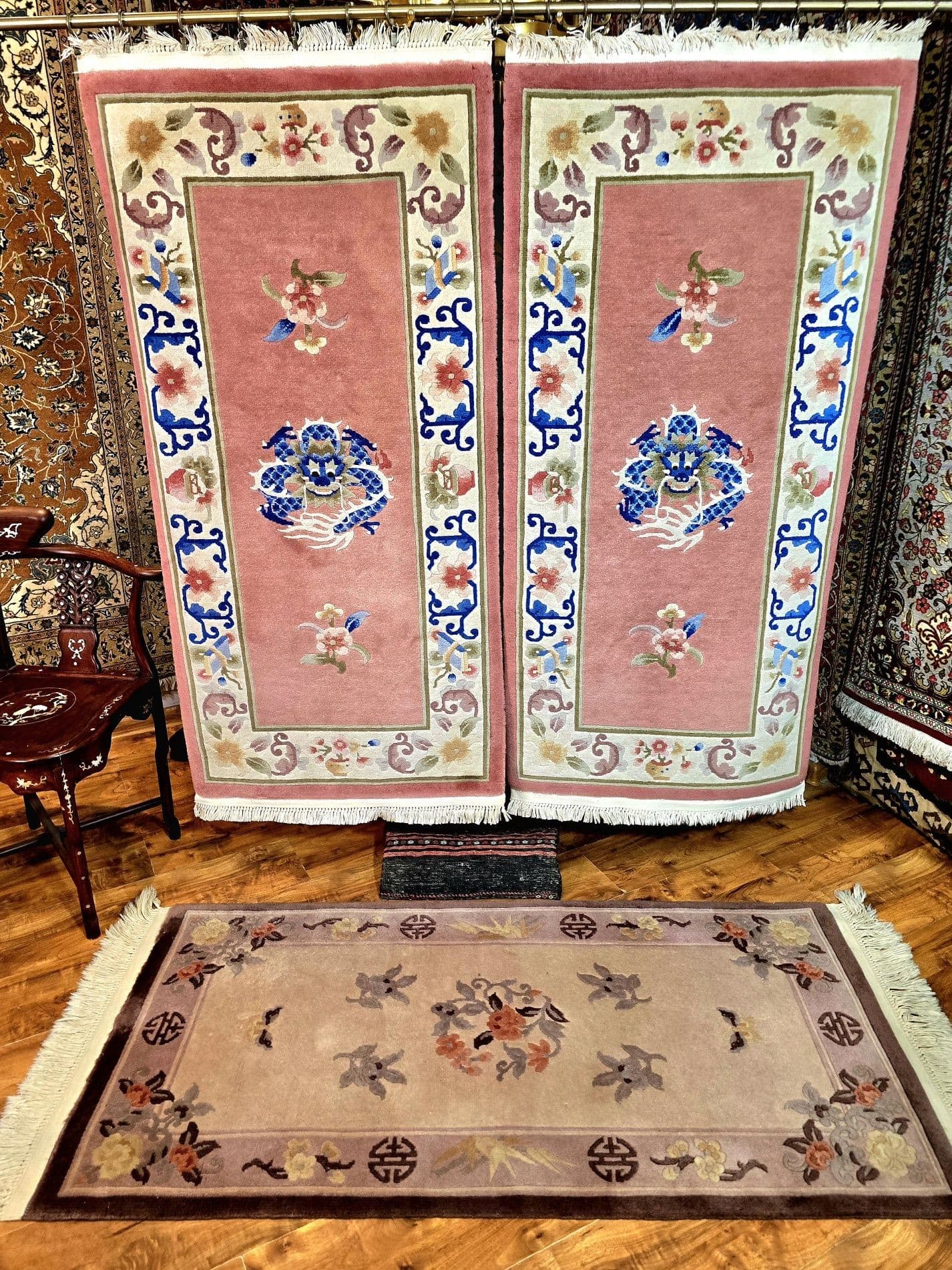 Pair of rugs, Art Deco, pink blue, wool, China, 1960s. - 395781