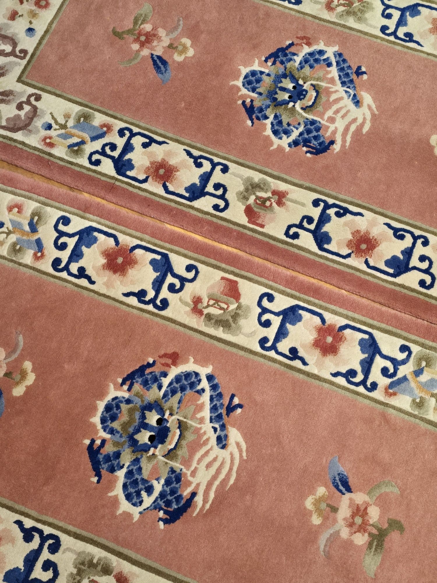 Pair of rugs, Art Deco, pink blue, wool, China, 1960s. - 395782
