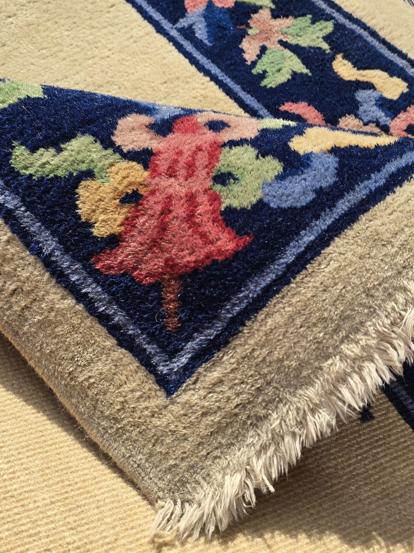 Rug Peking, 116x186 cm, white, wool, China, 1970s. - 395854
