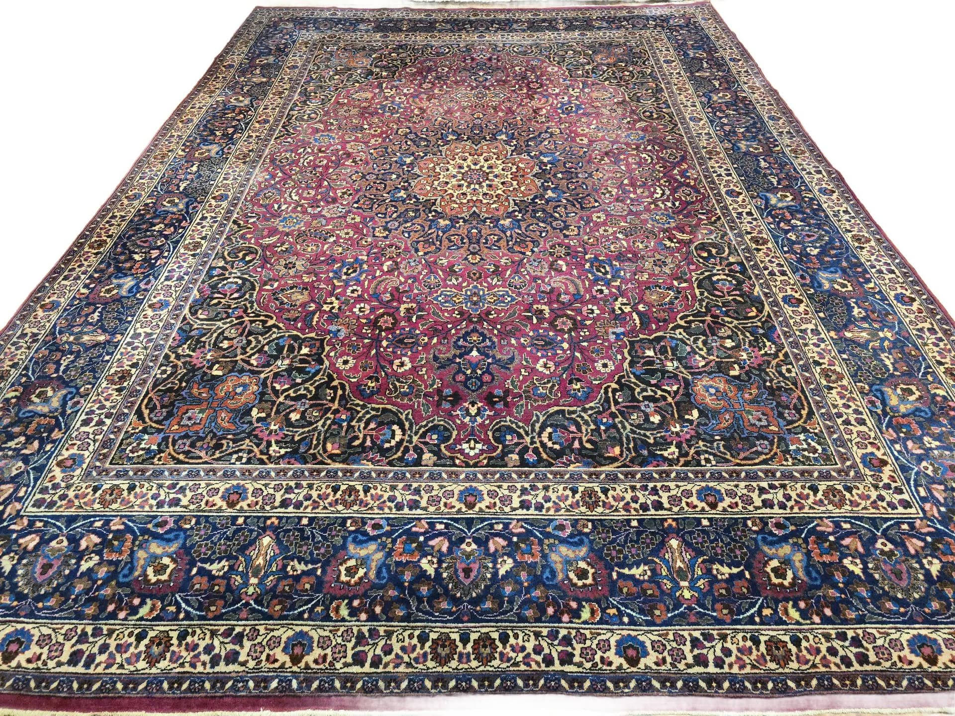 Dywan Mashhad, perski, czerwony, wełna, Iran, lata 90.