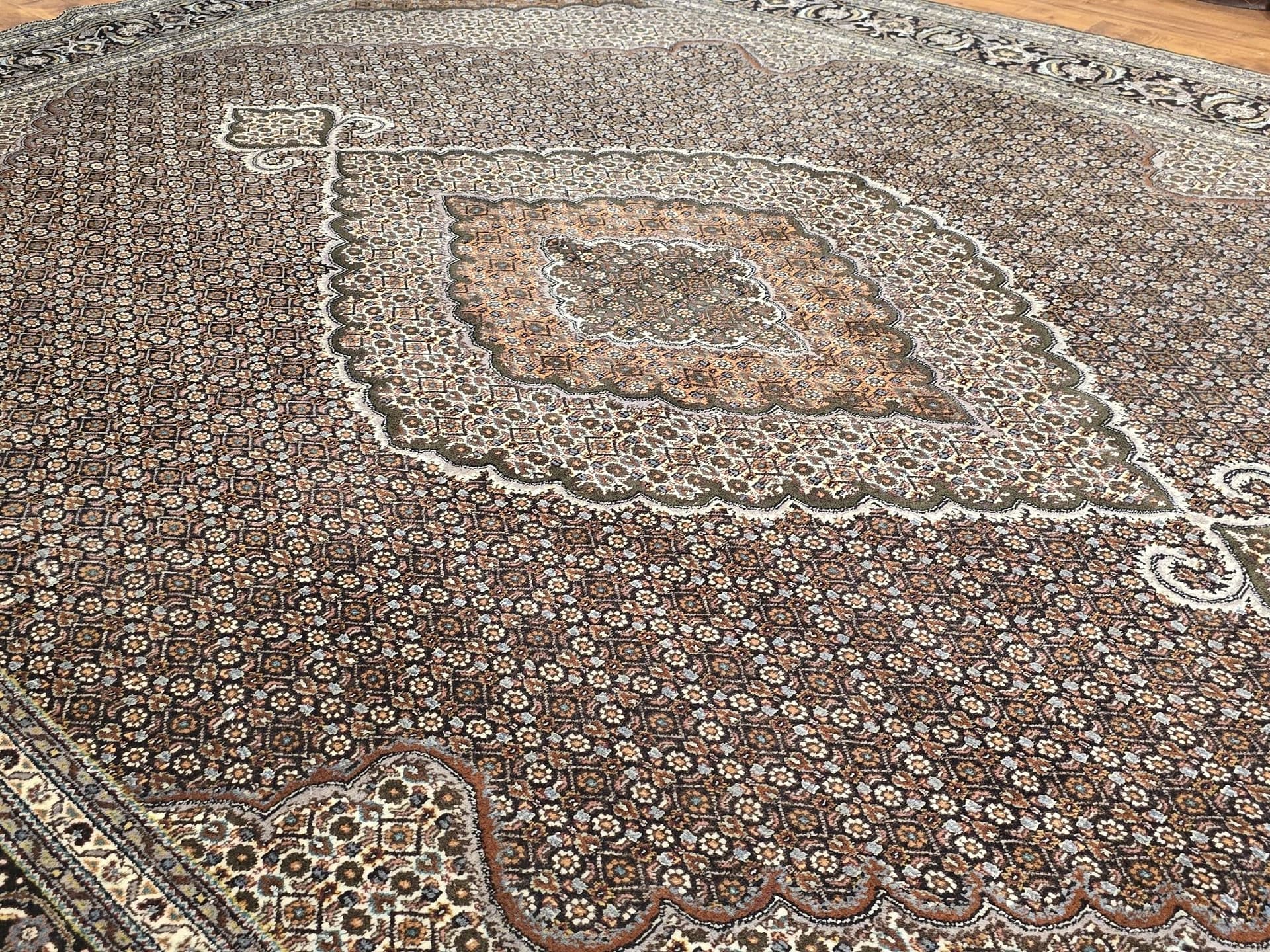 Dywan Tabriz Mahi 250x350 cm, brązowy beżowy szary niebieski złoty, wełna jedwab, Iran, początek XX w. - 396143