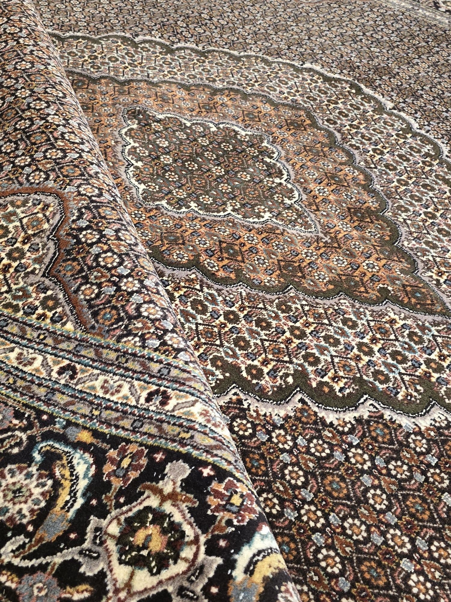 Dywan Tabriz Mahi 250x350 cm, brązowy beżowy szary niebieski złoty, wełna jedwab, Iran, początek XX w. - 396144