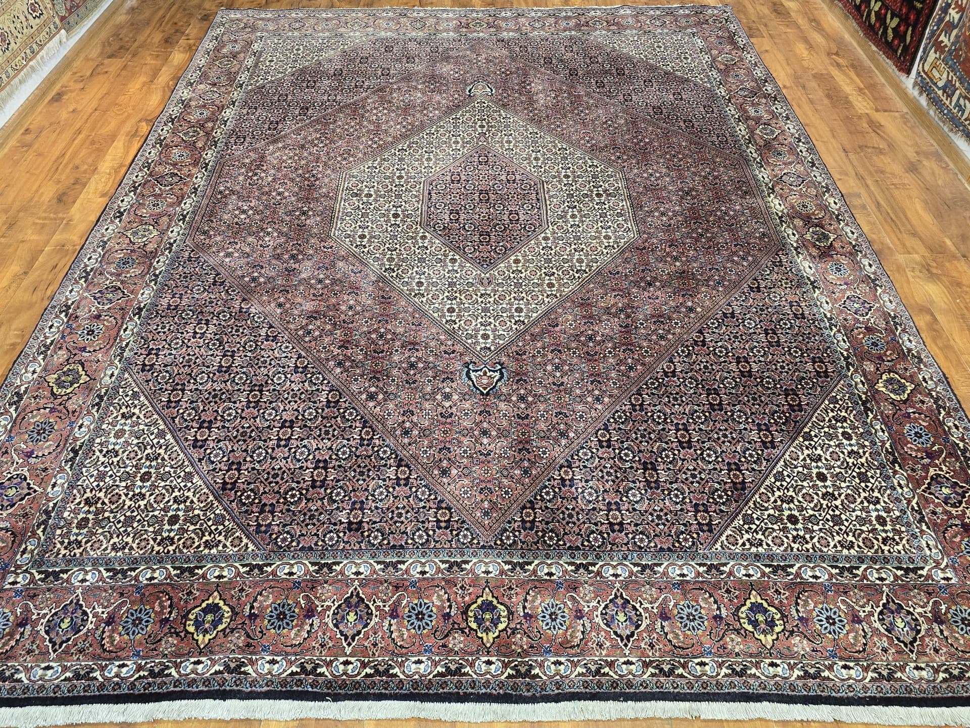 Dywan Bidjar Takab 350x250 cm, czerwony beżowy niebieski czarny żółty, wełna, Iran - 396380