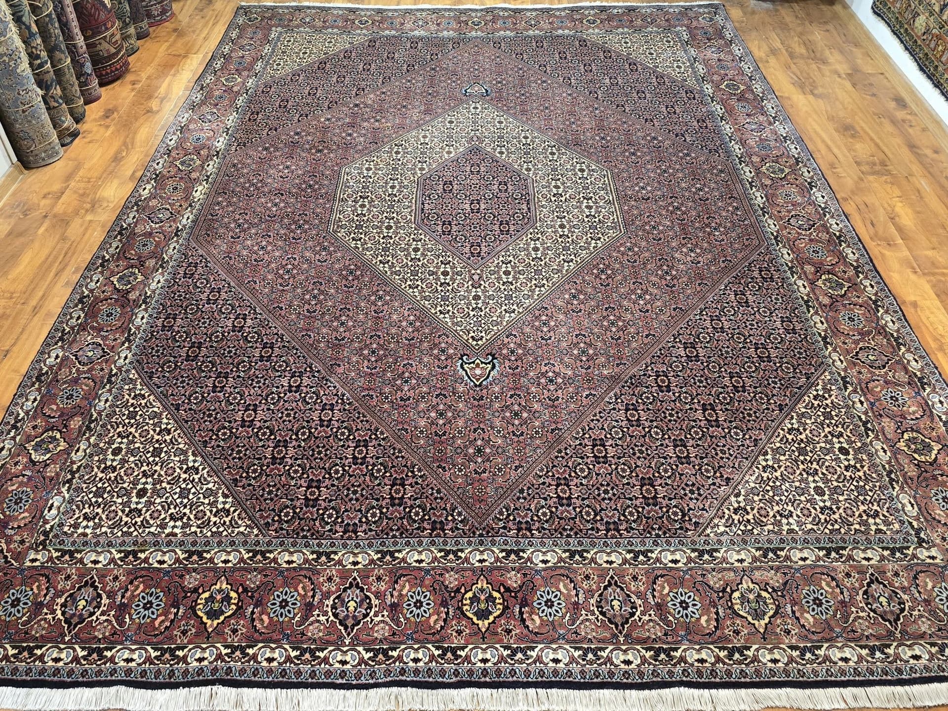 Dywan Bidjar Takab 350x250 cm, czerwony beżowy niebieski czarny żółty, wełna, Iran - 396382