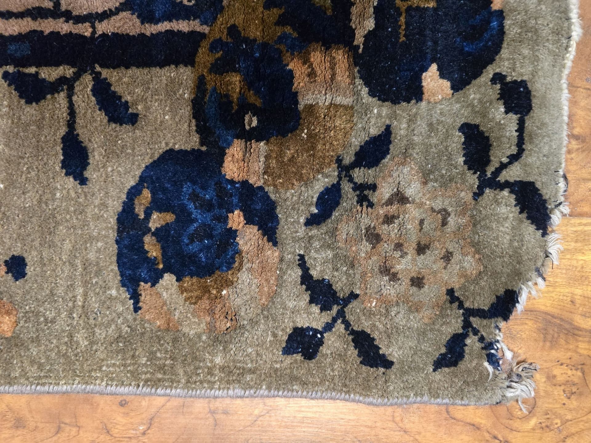 Rug Art Deco, 350x277 cm, blue beige gold pink green, wool cotton, China, 1920s. - 396417