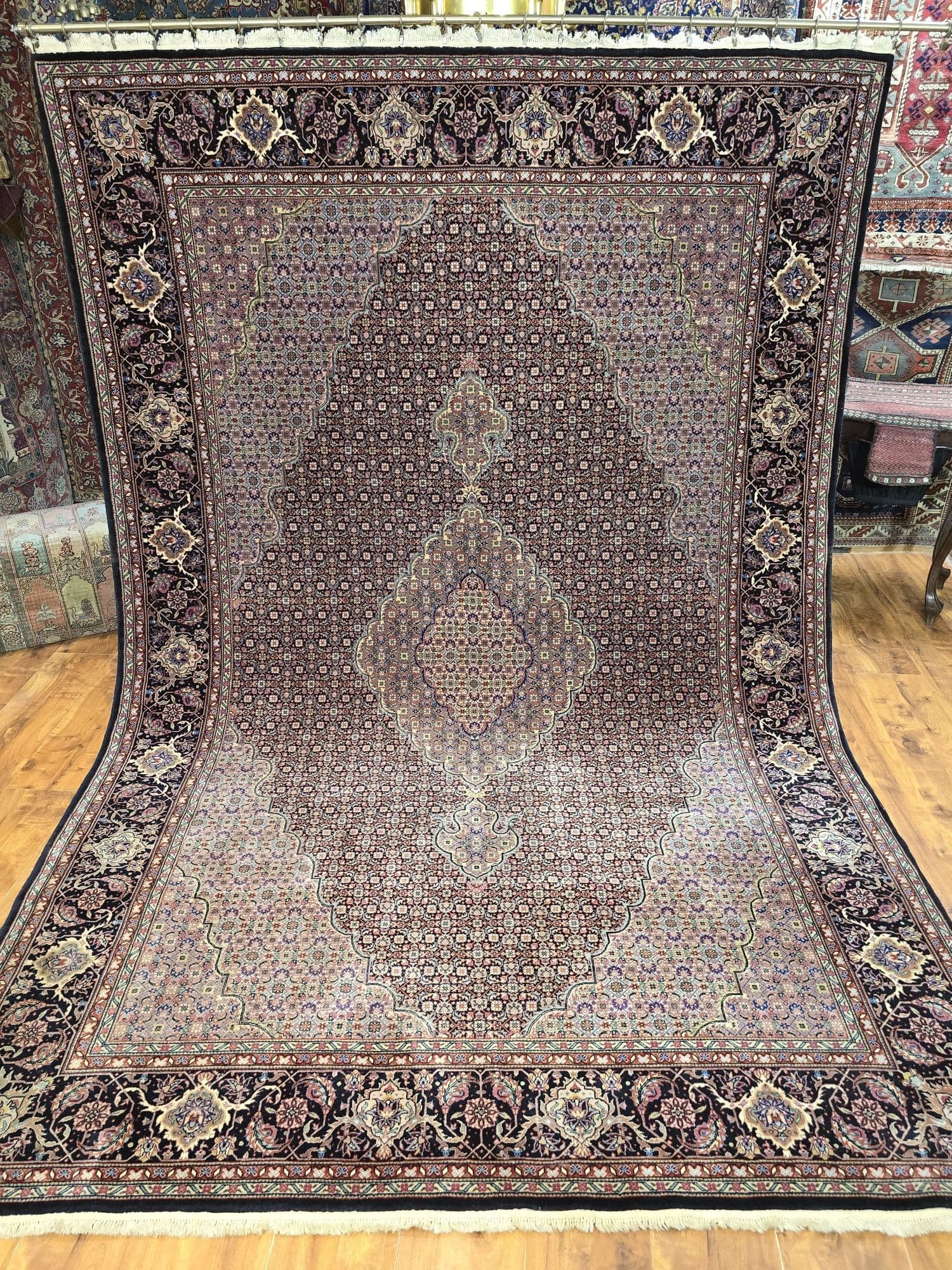 Dywan Tabriz 200x300, czarny czerwony różowy niebieski biały zielony złoty fioletowy, wełna, Iran, początek XX w. - 396510