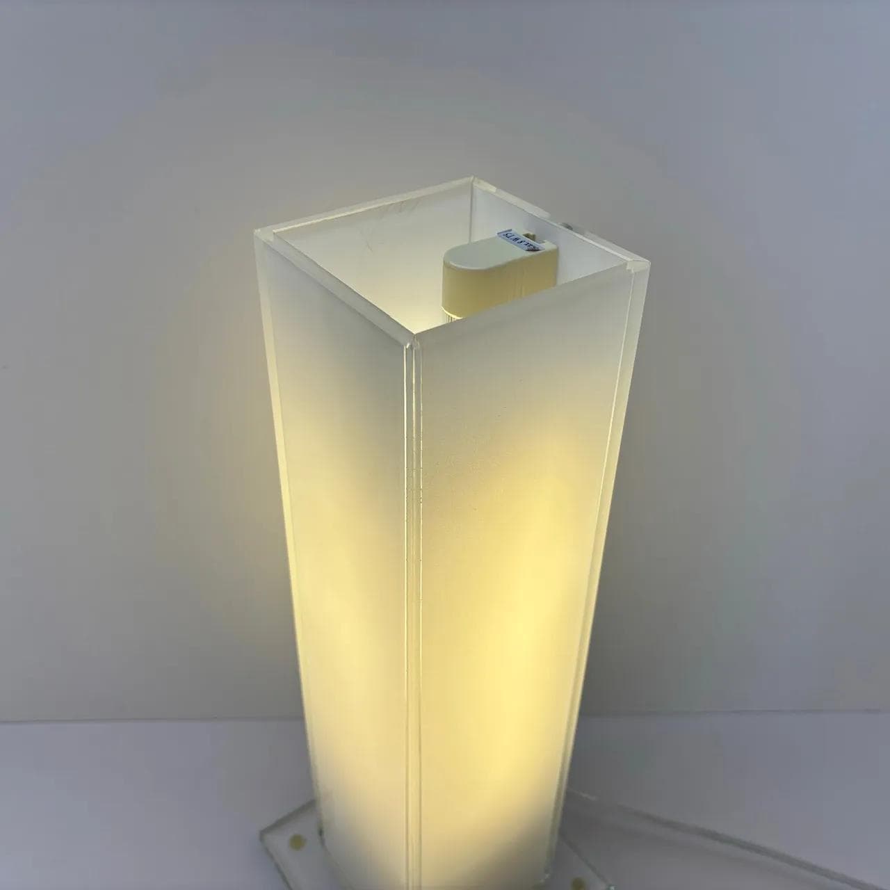 Lampa stołowa, szkło białe, Wofi Leuchten, Niemcy, lata 90. - 29087