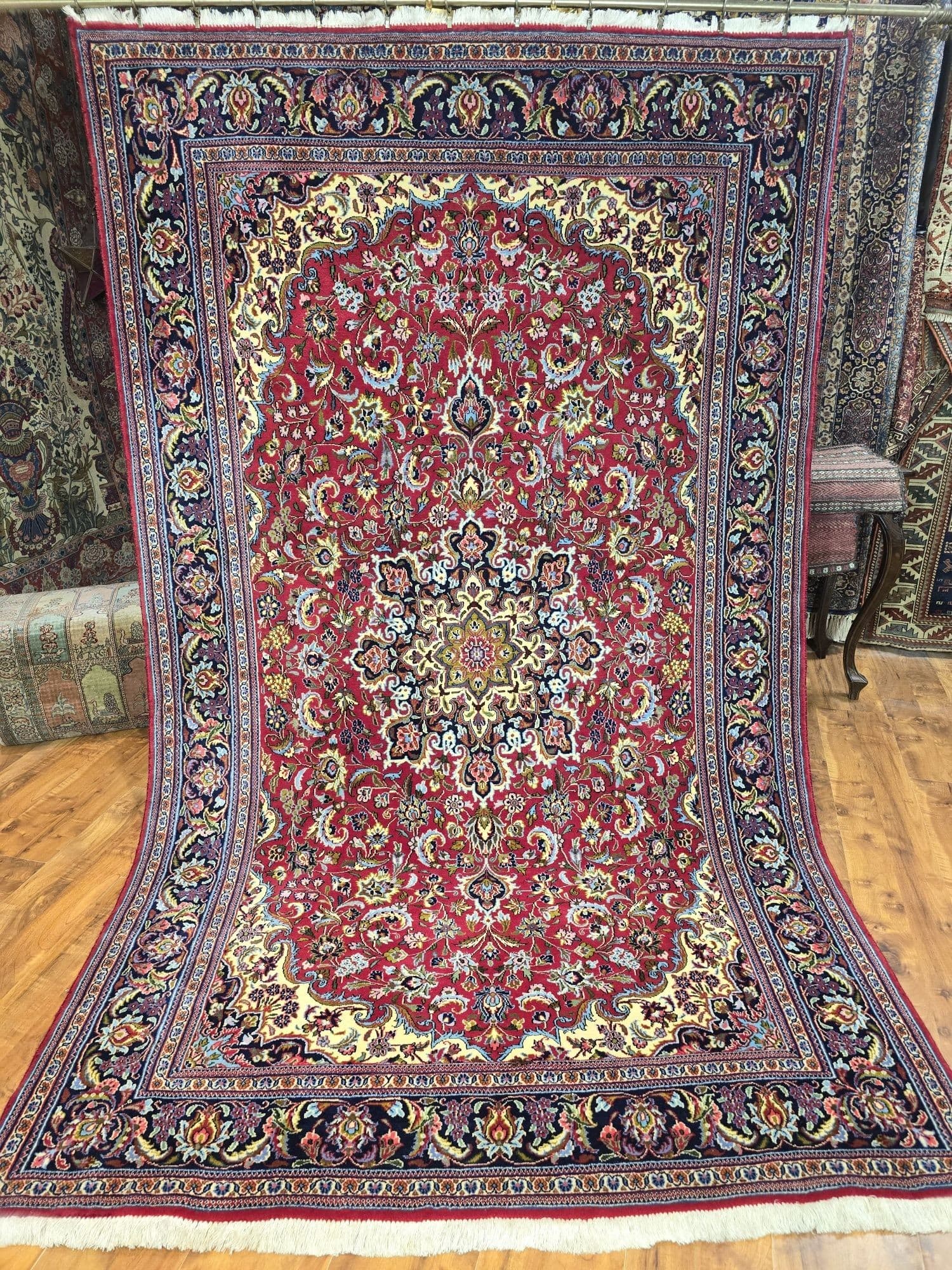 Dywan Qom, 255x155 cm, czerwony, niebieski, biały, złoty, zielony, różowy, beżowy, wełna, Iran - 396569