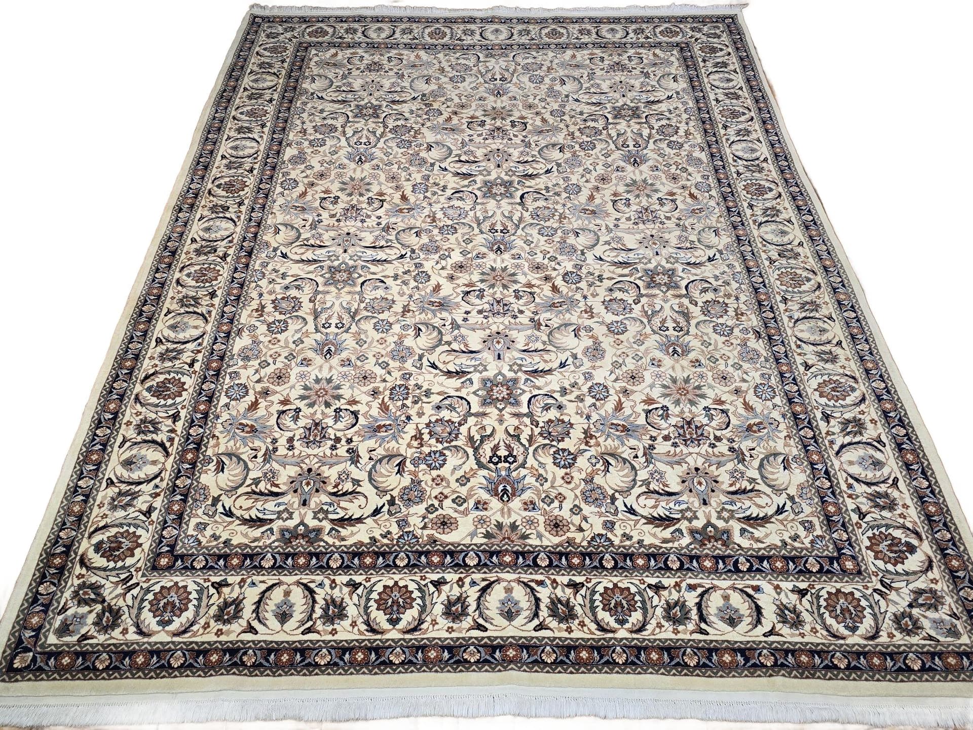 Dywan Isfahan 220x305 cm, kremowy, wełna, Iran