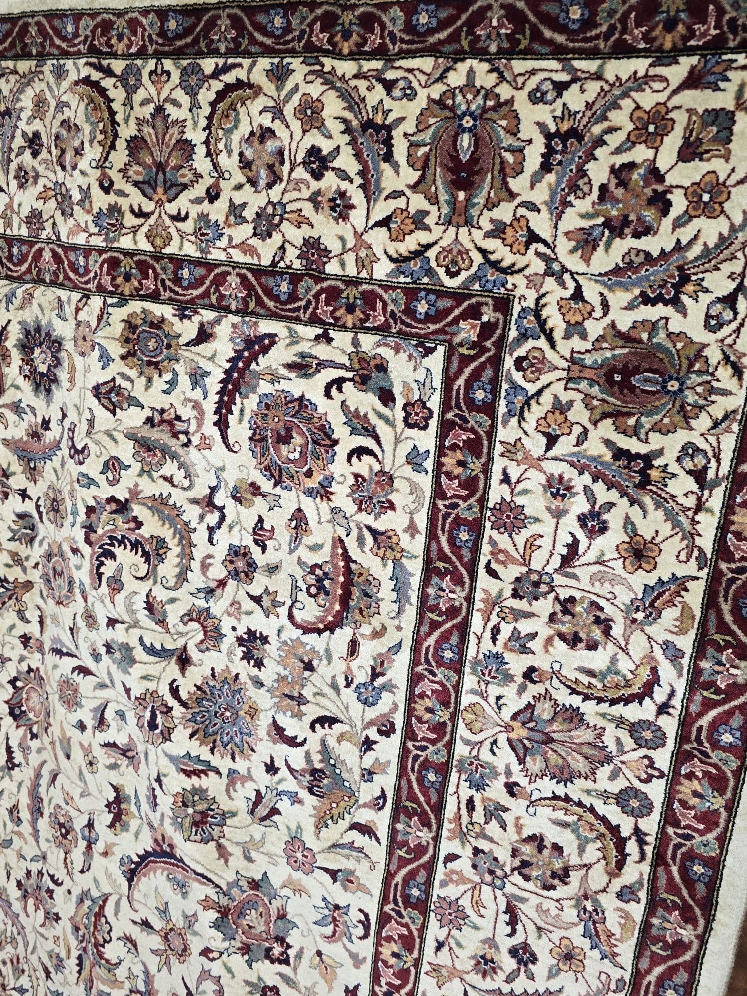 Dywan Isfahan 200x300 cm, biały beżowy niebieski czerwony złoty brązowy, wełna, Iran, początek XX w. - 396850