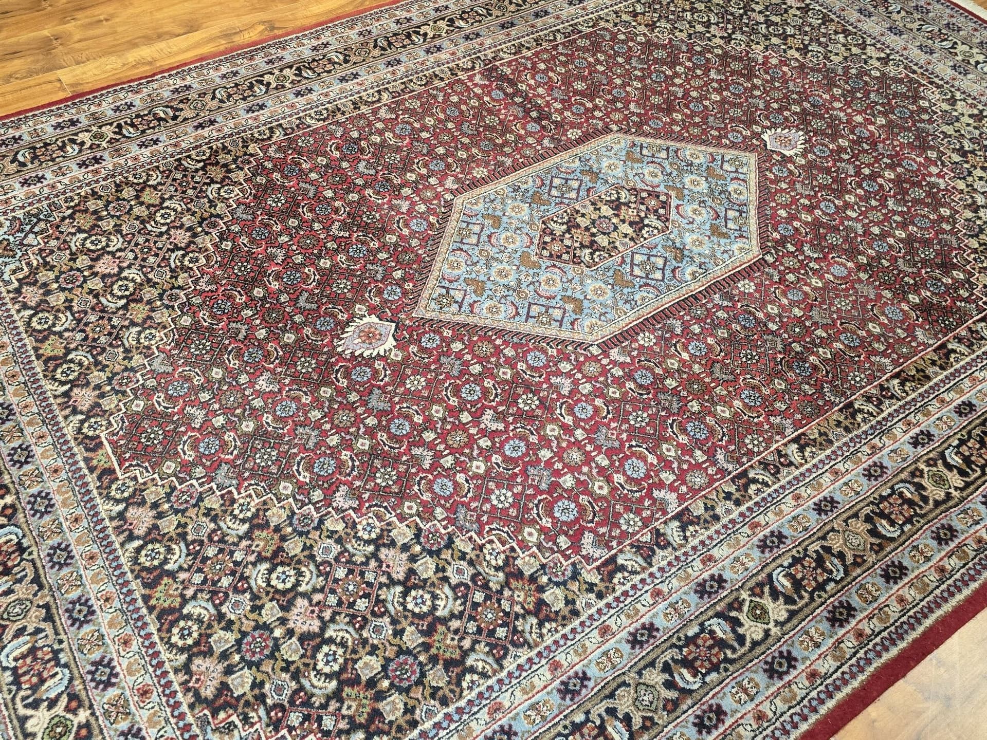 Rug Indo Bidjar 205x300 cm, red blue beige brown, wool, India - 396884