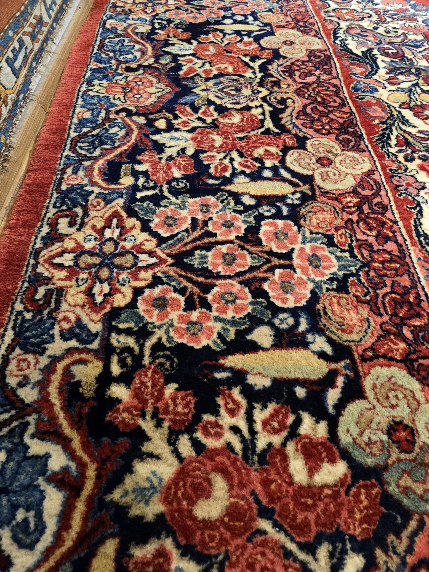 Dywan perski Sarough Mahal 535x315 cm, czerwony niebieski biały żółty zielony różowy, wełna, Iran, lata 30. - 397031