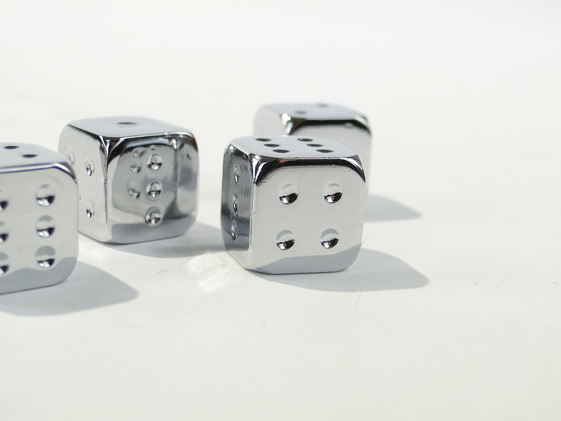 Set of Dice Art Deco, silver, chromed brass, Europe, 1920s - 397111