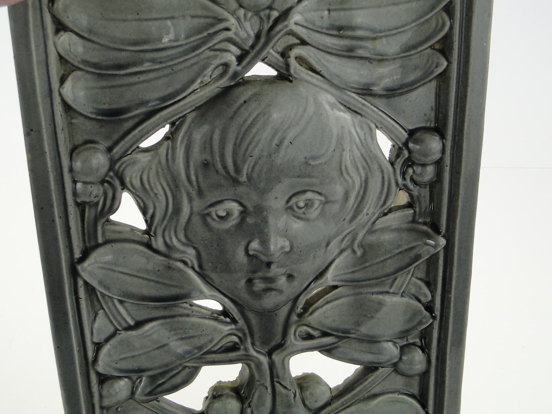 Art Nouveau Ventilation Tile, dove grey, ceramic, Europe, c. 1900 - 397151