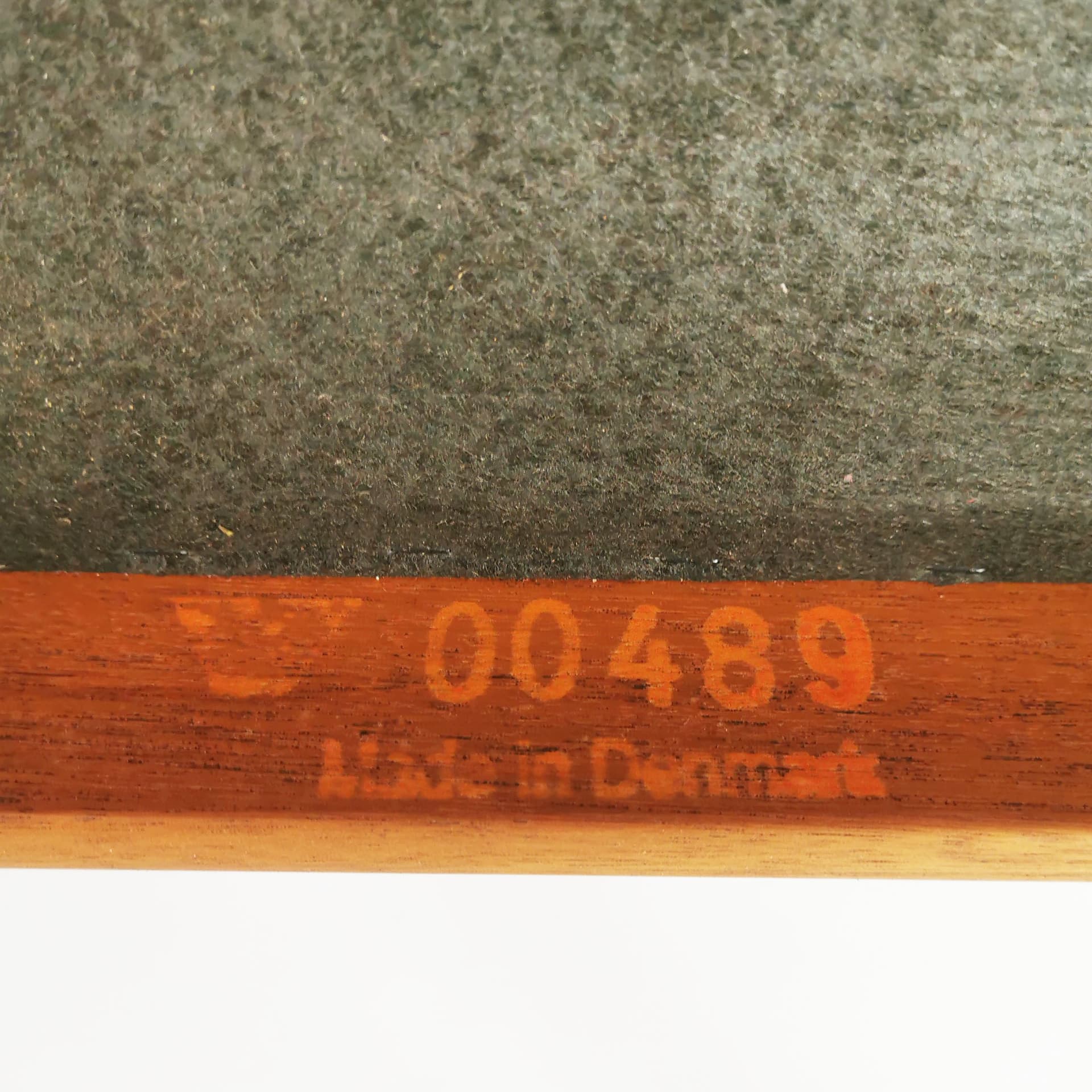 Zestaw sześciu krzeseł, teak brązowy, tkanina czarna, Dania, lata 70. - 397226