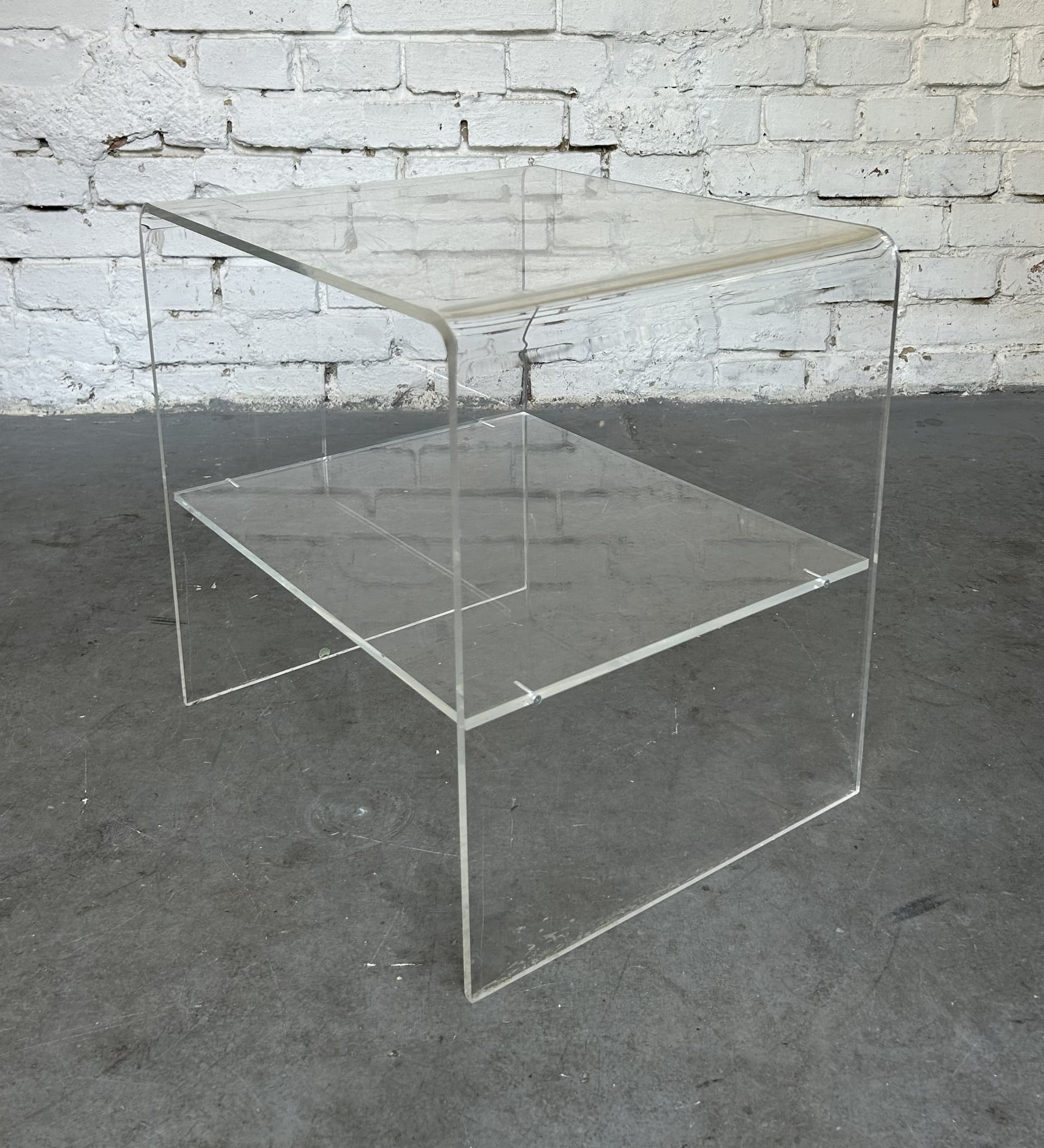 Side Table, Clear Acrylic, 1980s - 397302