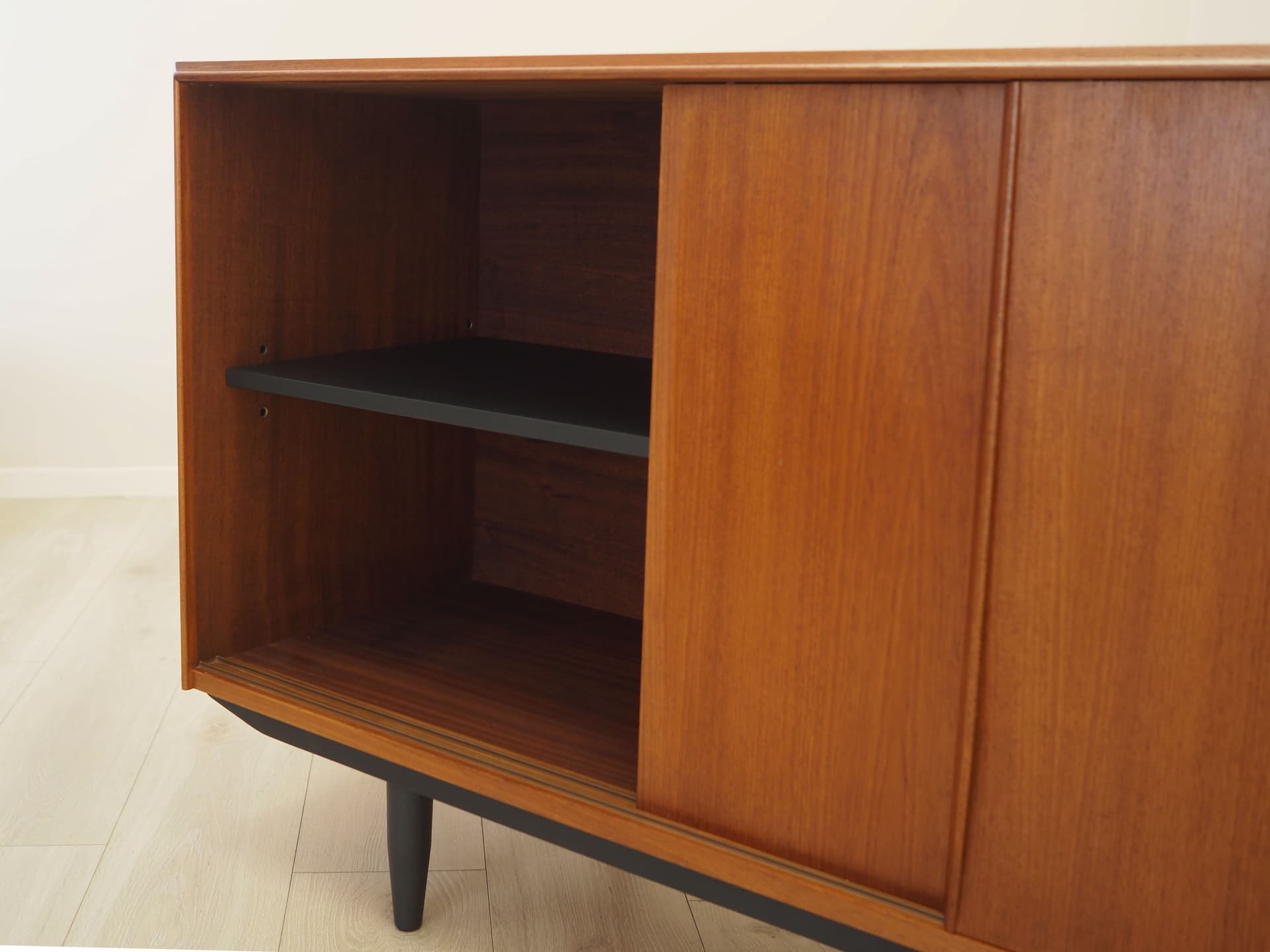 Sideboard, teak brązowy, Dania, lata 60. - 397452