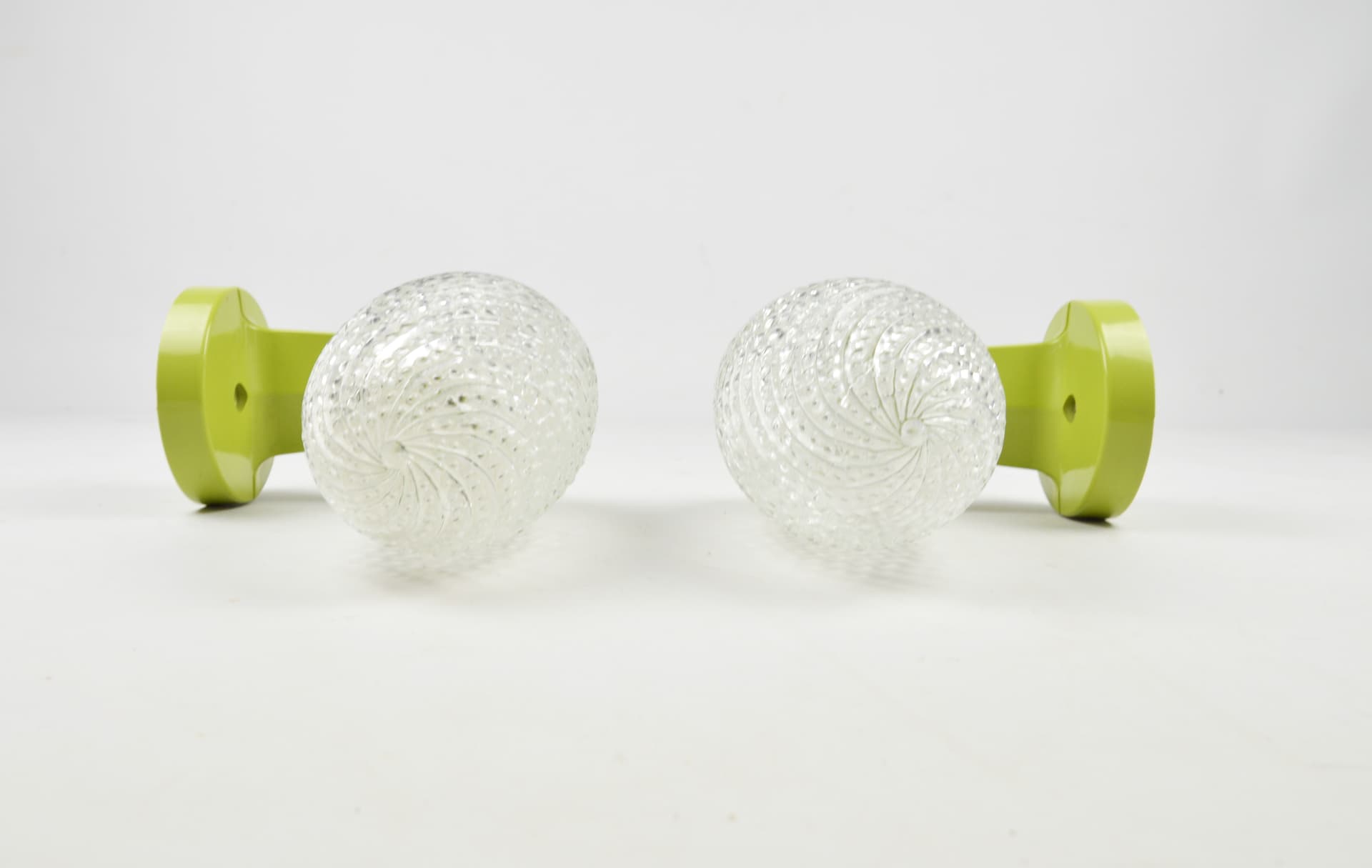 Pair of wall sconces Space Age, green acrylic, glass, Germany, 1980s. - 397519