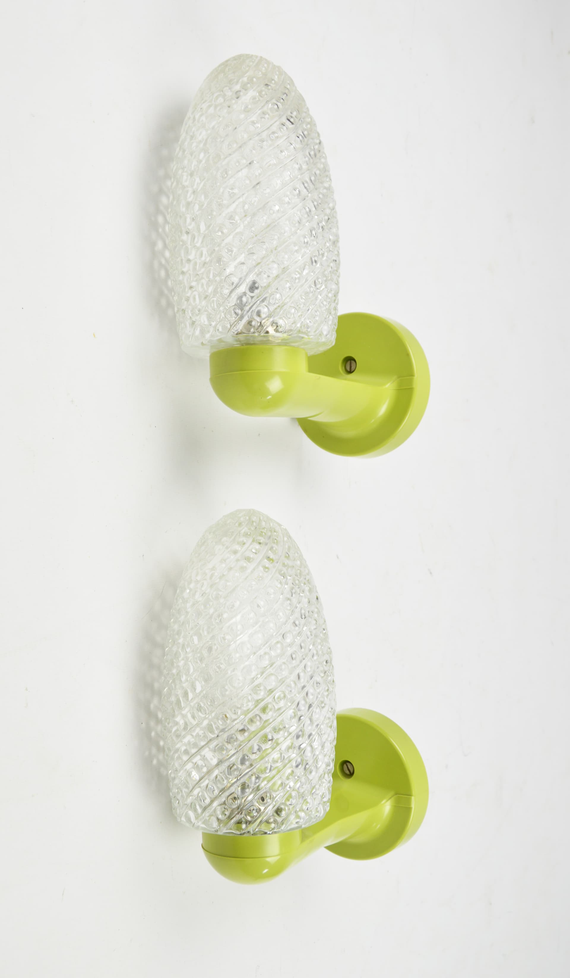 Pair of wall sconces Space Age, green acrylic, glass, Germany, 1980s. - 397523