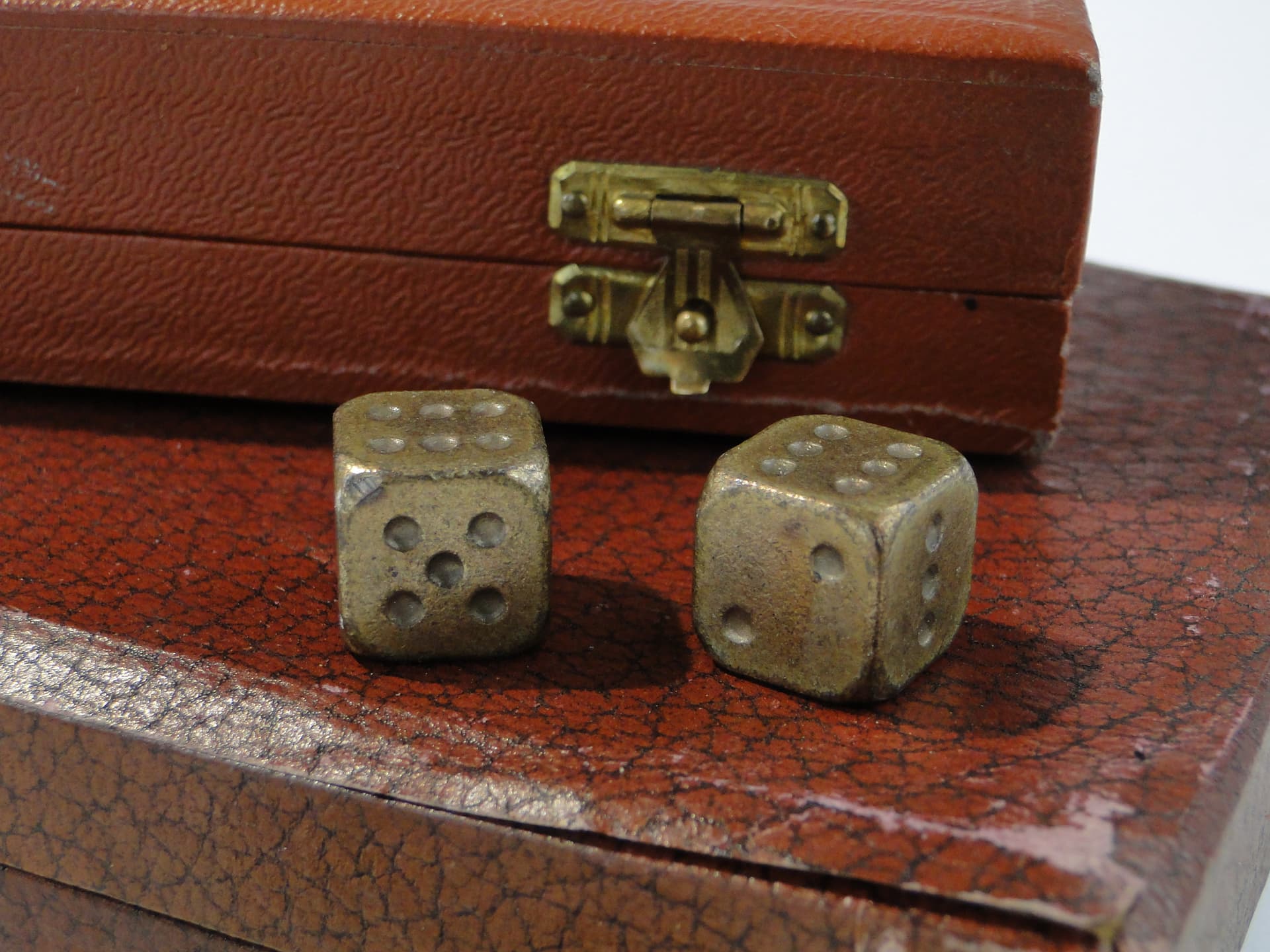 Set of Five Dice, bronze, 1920s - 397562