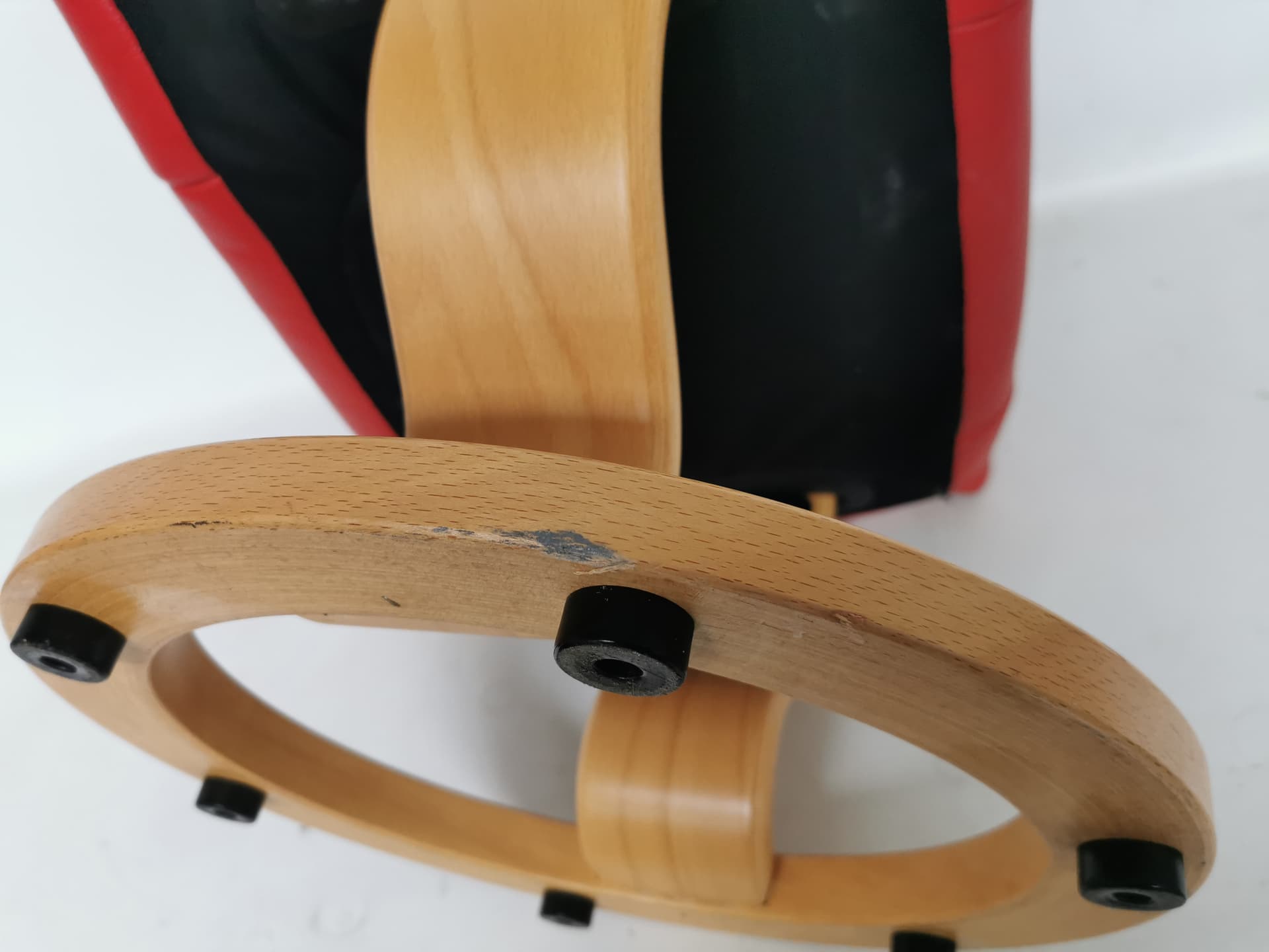 Podnóżek Stressless, skóra czerwona, sklejka, Ekornes, Norwegia - 397708