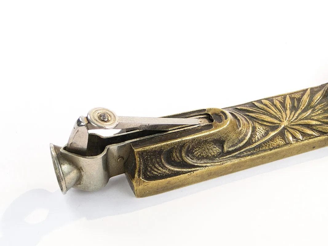 Gilotyna do cygar art déco, brąz złoty, stal chromowana, Austria, lata 20. - 29176