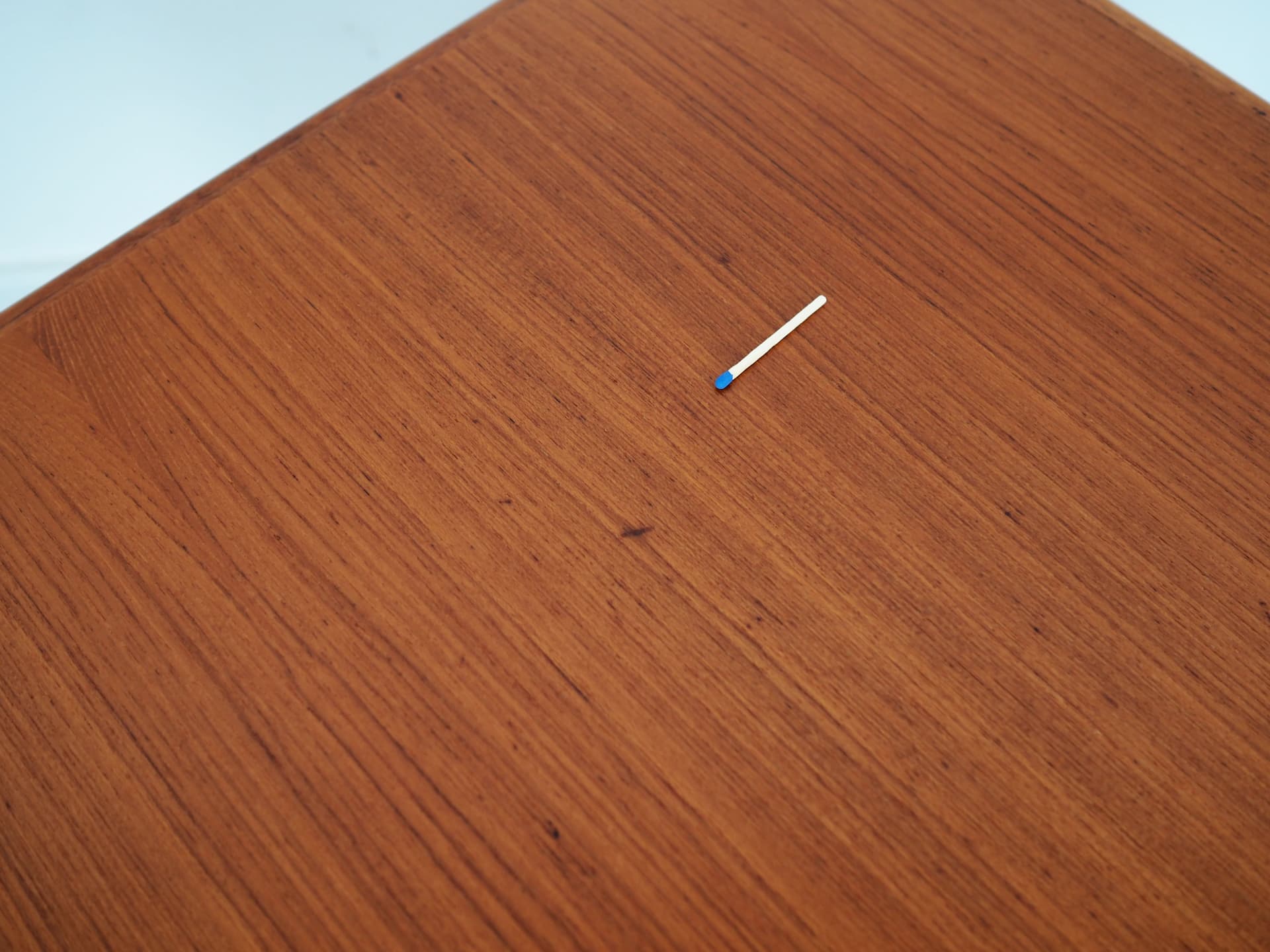 Coffee table, orange teak, Denmark, 1970s. - 64803