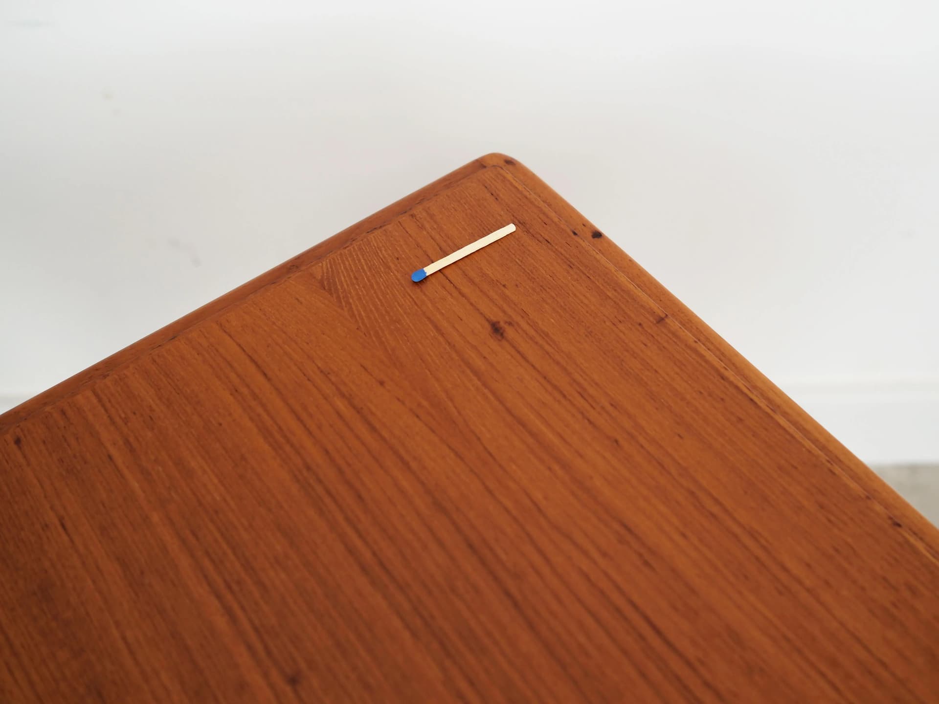 Coffee table, orange teak, Denmark, 1970s. - 29234