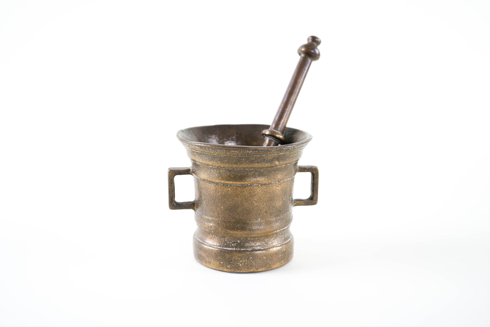 Mortar with Pestle Art Deco, golden brass, early 20th c. - 398095