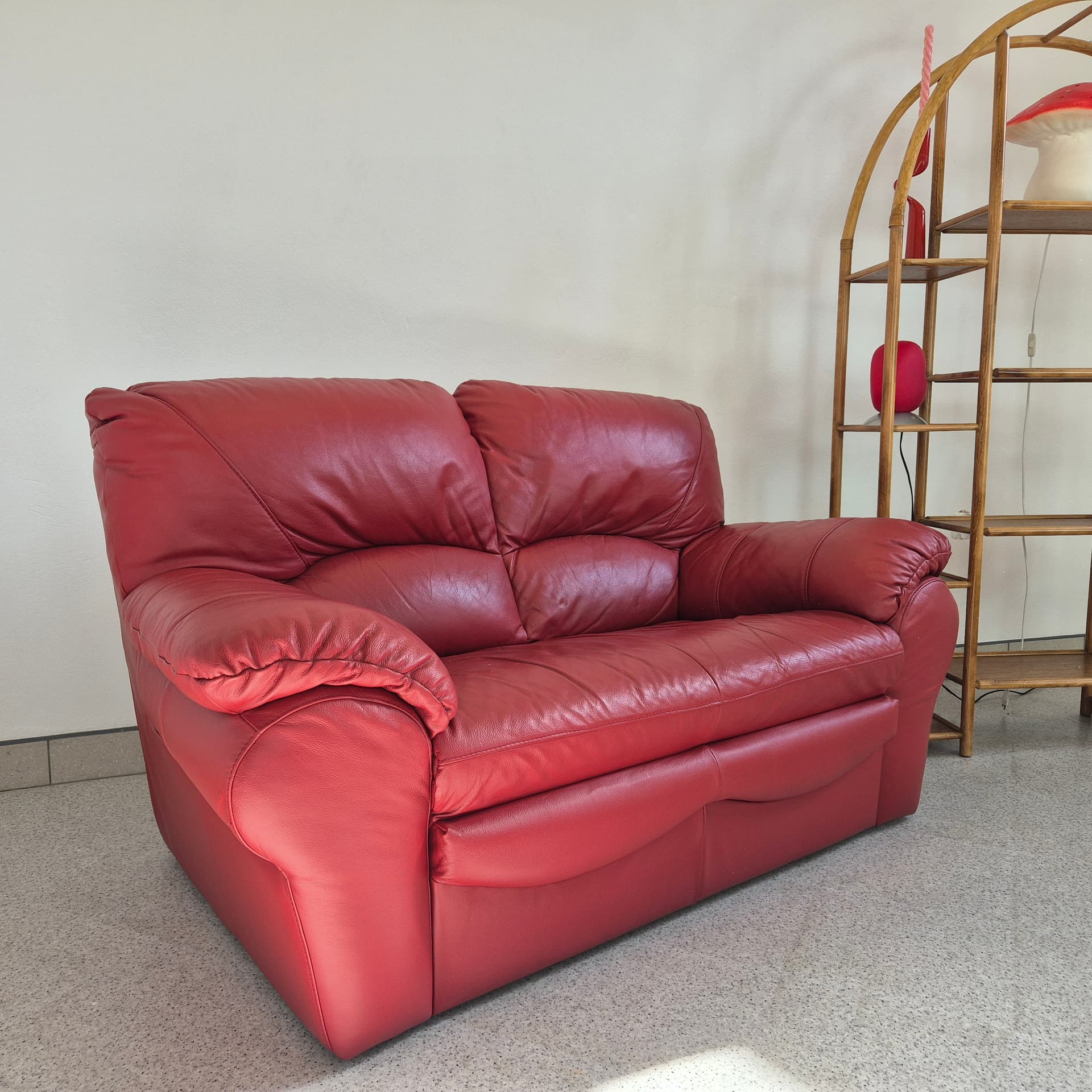 Sofa Torsby, skóra czerwona, Modoform, XXI w. - 398143